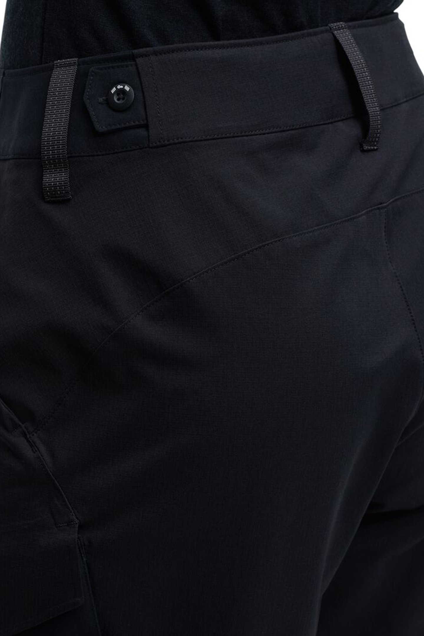 EXPLORER PANTS 1 BLACK 8