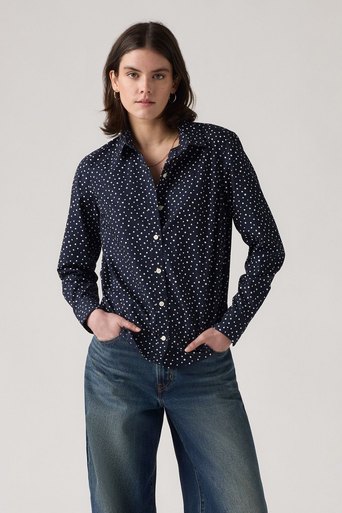 THE CLASSIC BW SHIRT MARLO DOTV2 NIGHT 1