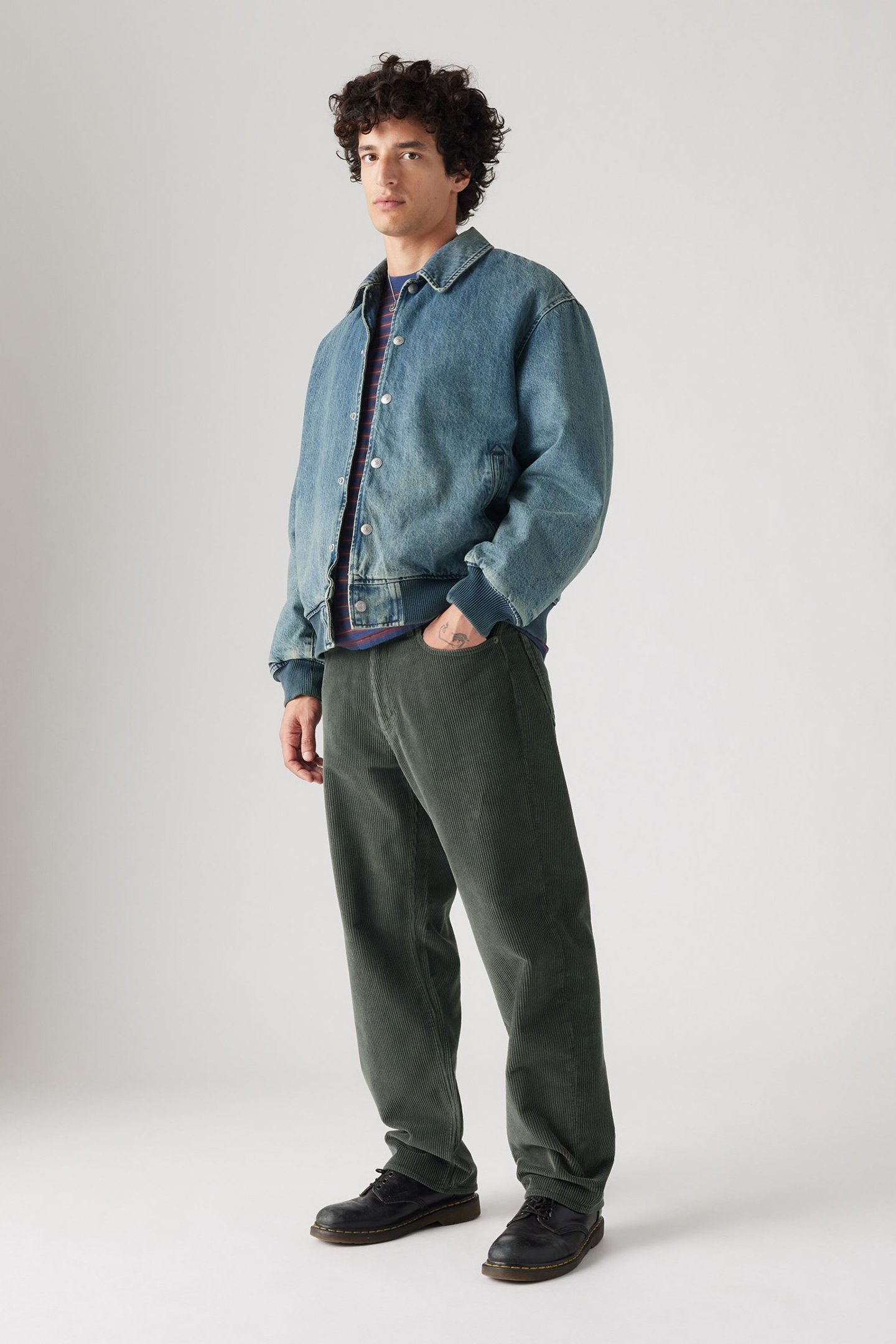 568 LOOSE STRAIGHT PIRATE BLACK CORD GD 6