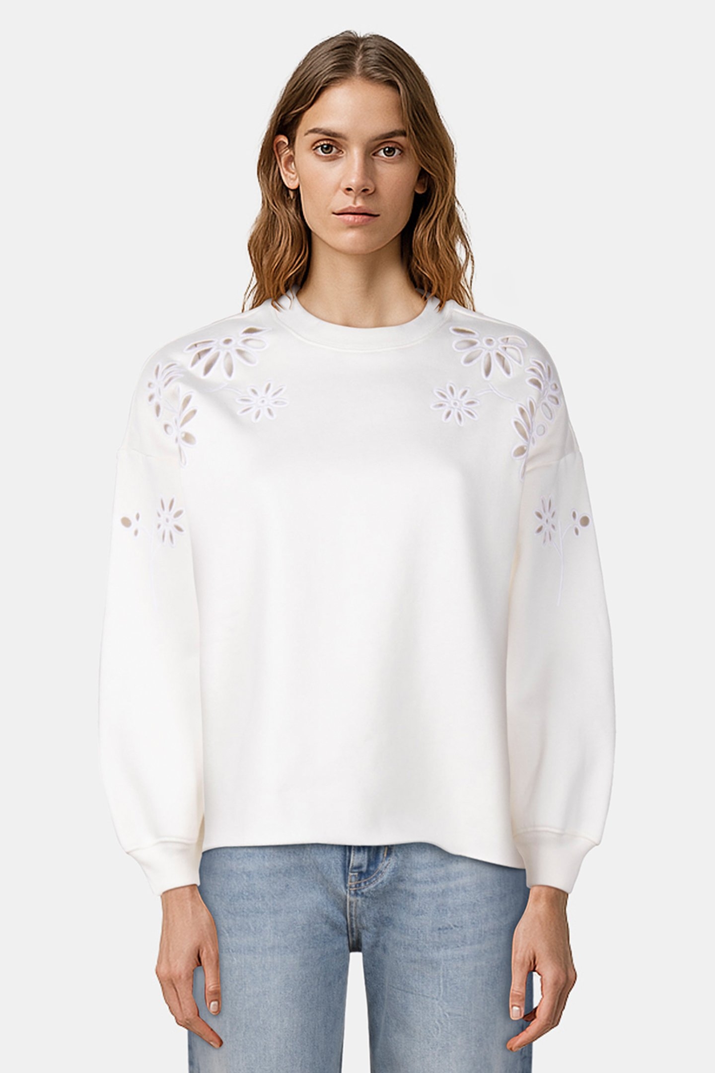 LEO RAW CUT CREW H125 WMNS PLACED EMB EGRET 1