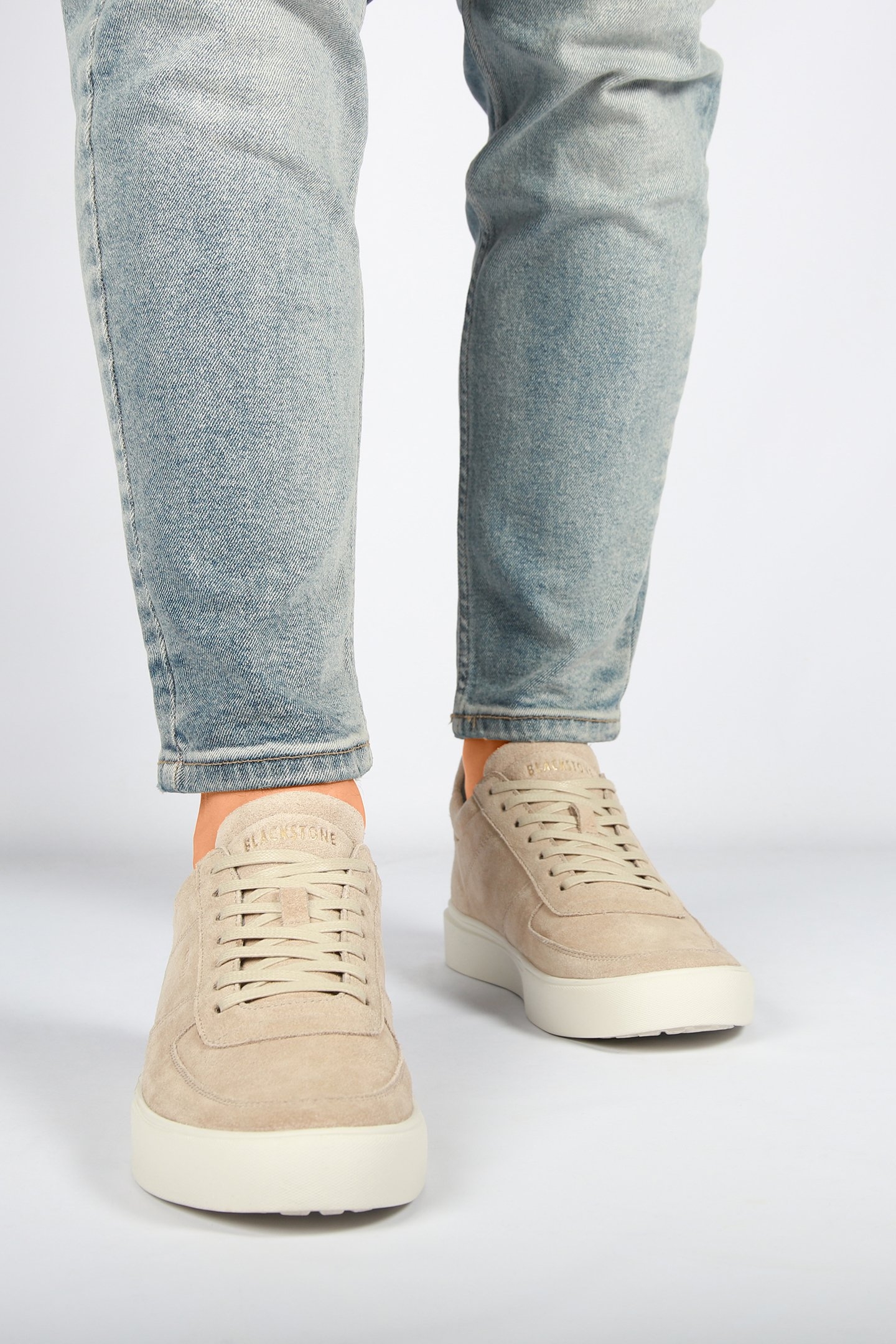 CRAG RAGNER TRAVERTINE 3