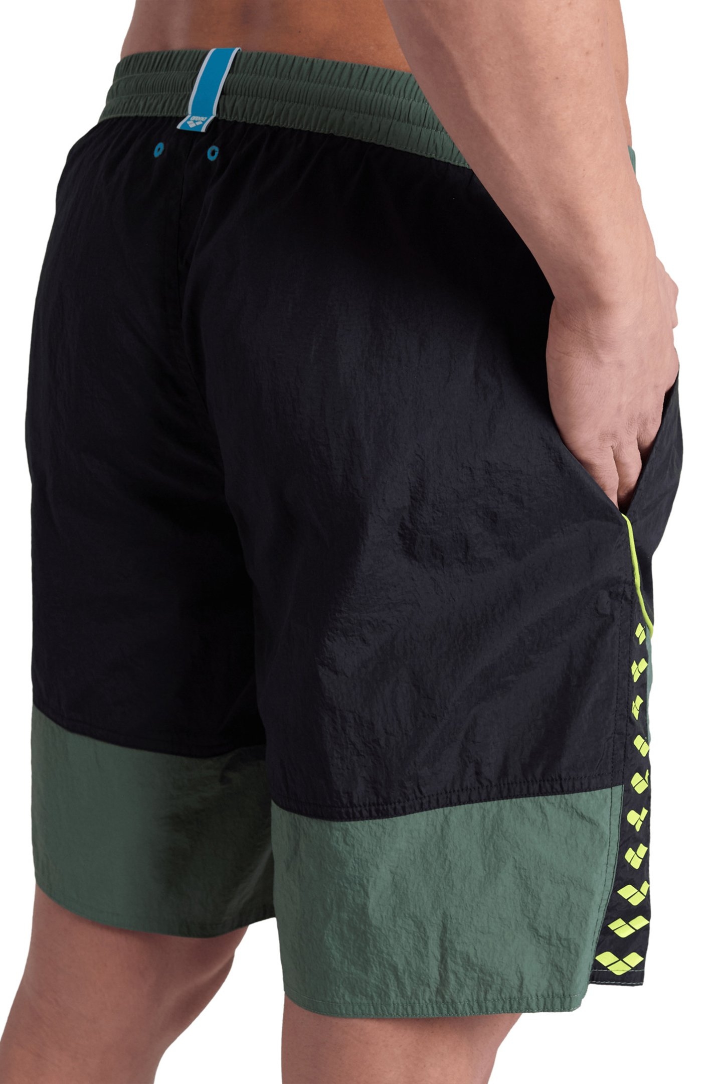 MEN'S ARENA TEAM STRIPE BERMUDA PANEL BLACK-SAGE-SOFT GREEN 7