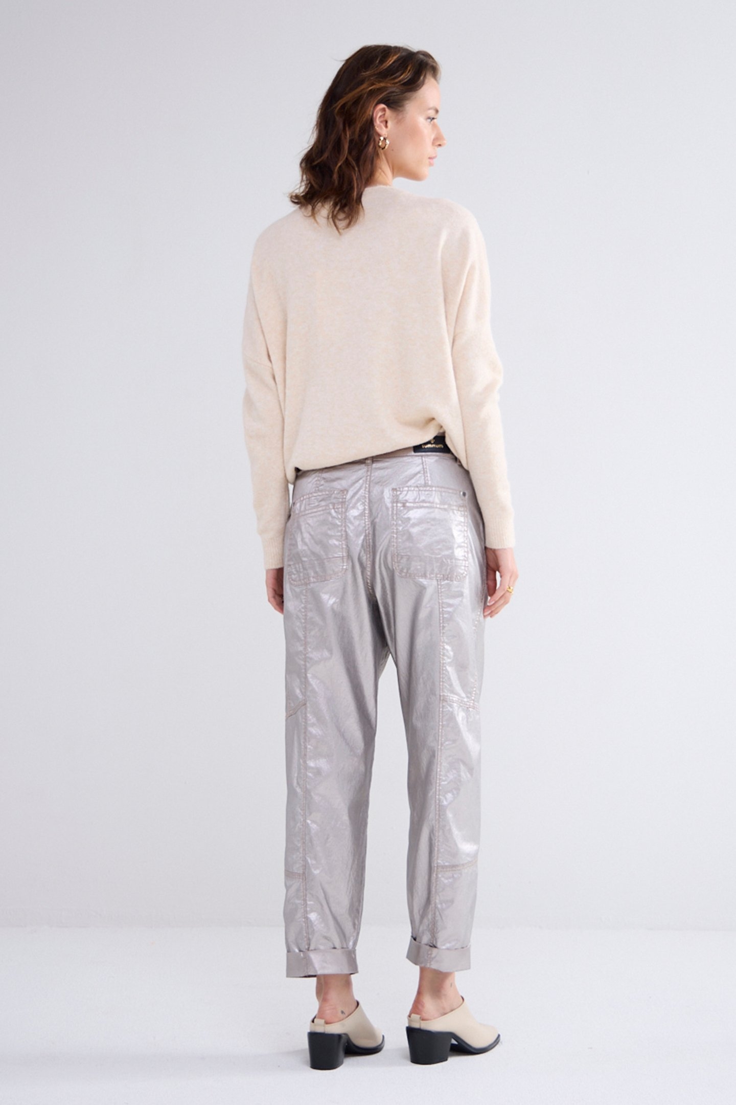 LOOSE TAPERED PANTS FOIL COATED TWILL GREYS 3