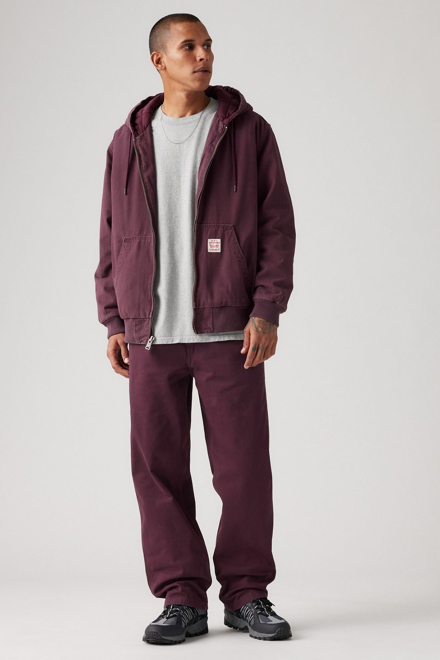 568 LOOSE STRT CARPENTER DEEP BURGUNDY 6