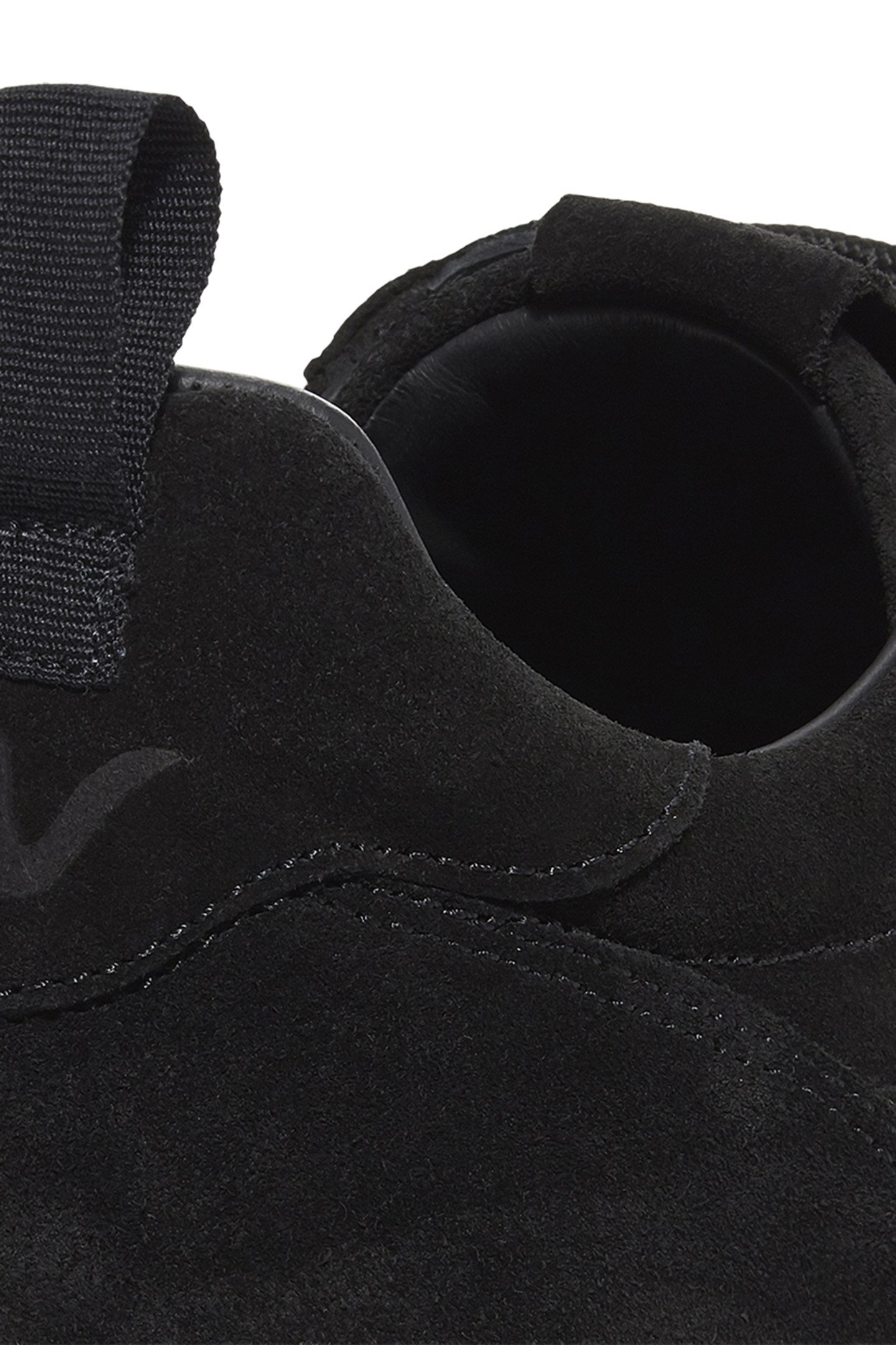 NORRIS | LIGHTWEIGHT RUNNER PURE BLACK 3