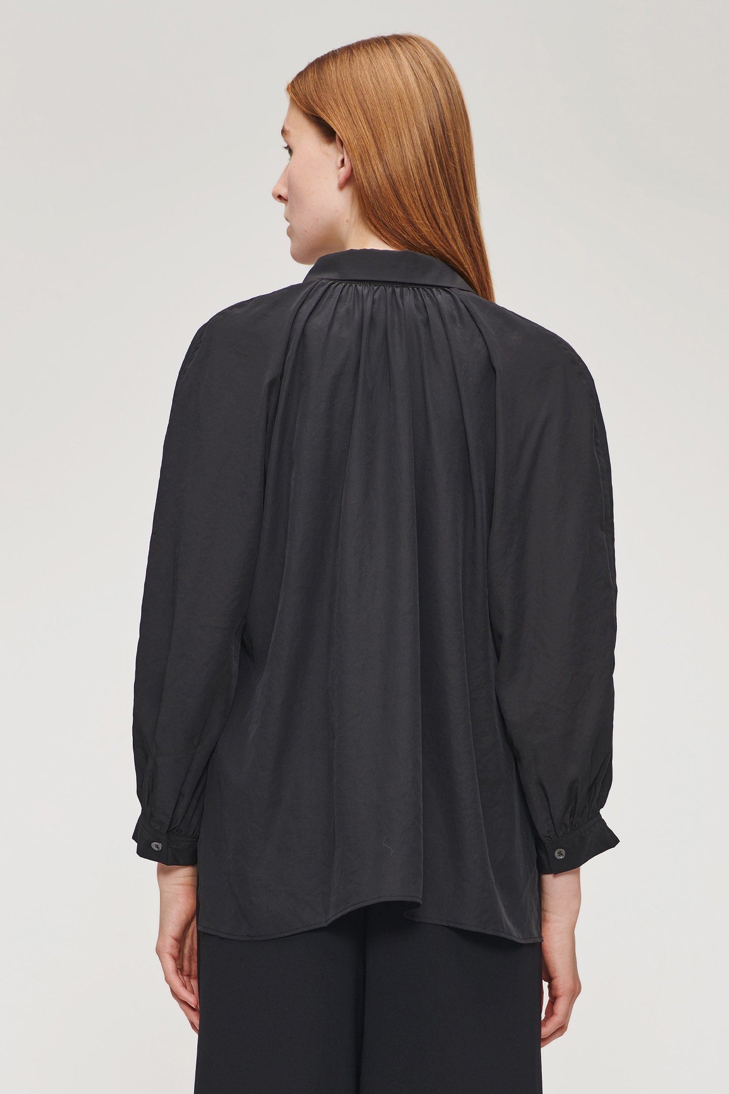 TECHNOSILK OVERSIZED BLOUSE BLACK 2