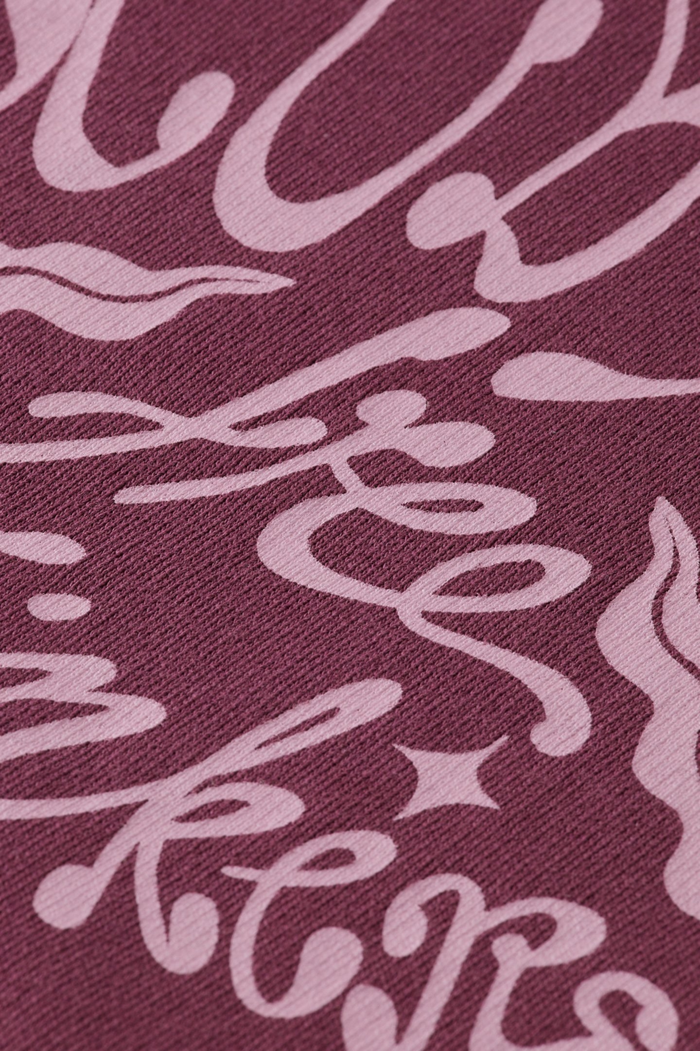 CHEST ARTWORK BOYFRIEND FIT SWEATSHIRT BERRY 3