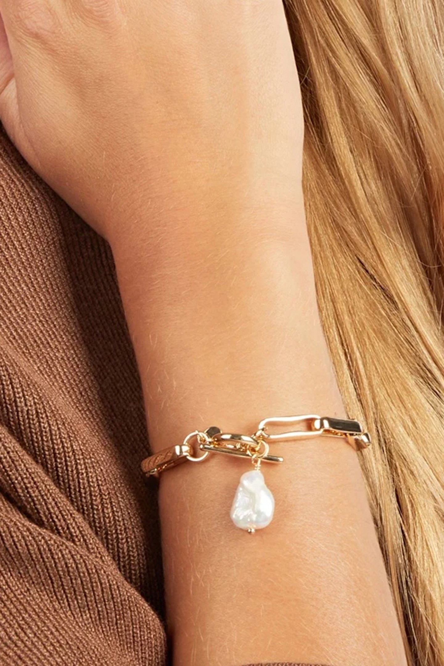 DIVINE PEARL BRACELET 2