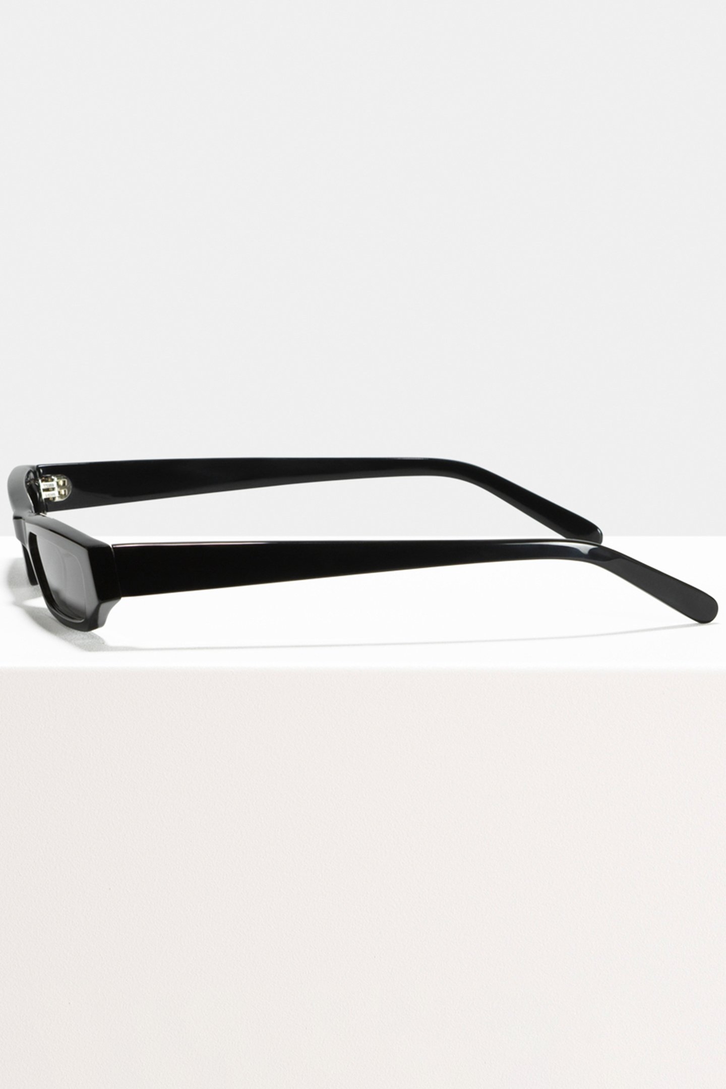 CMMN PRIS JET BLACK SUN 3