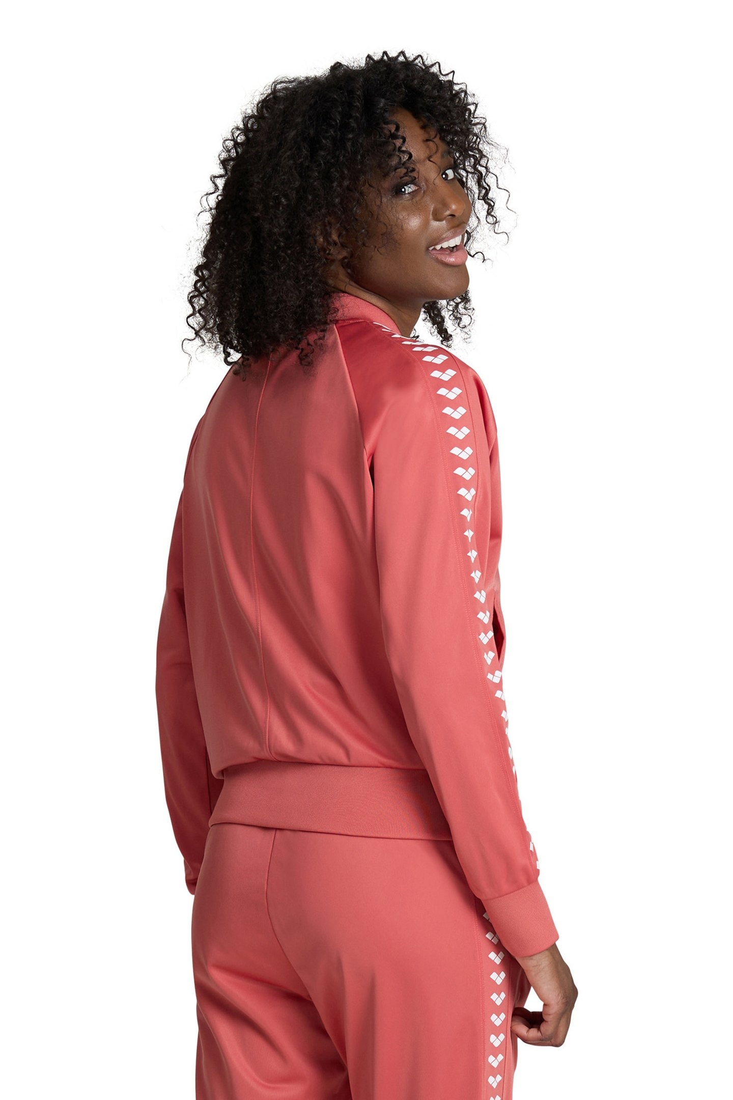 W RELAX IV TEAM JACKET ASTRO RED ASTRO RED WHITE 2