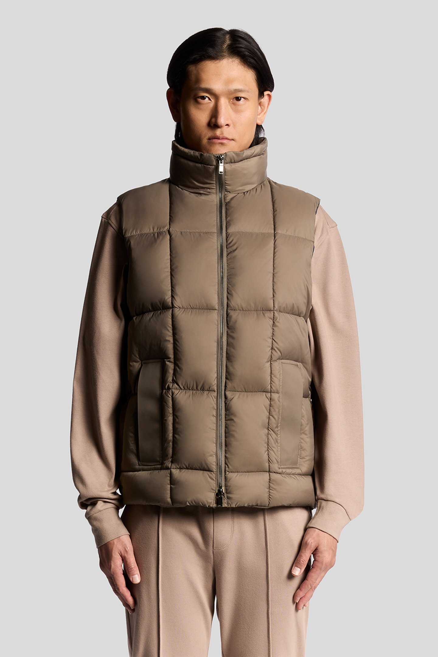 SQUARE WADDED PUFFER GILET FALCON 1