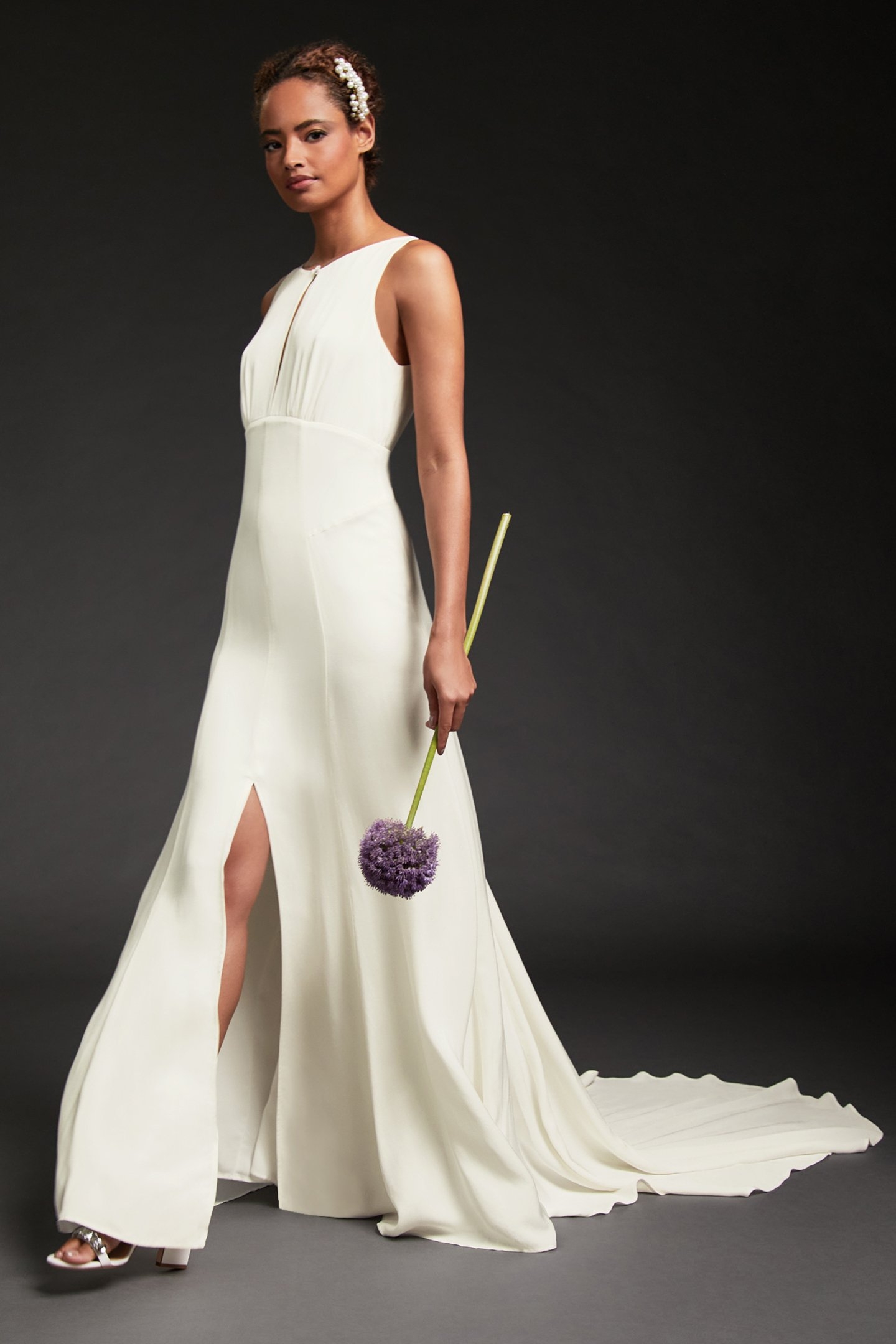 DR HYACINTH - V BACK BRID IVORY 2