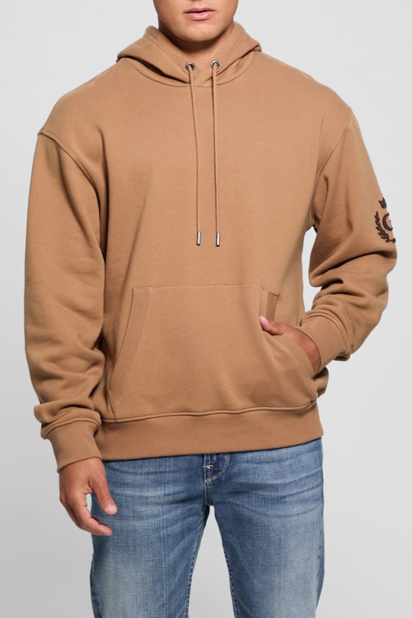 GUESS CHENILLE LOGO COCONUT LATTE 1