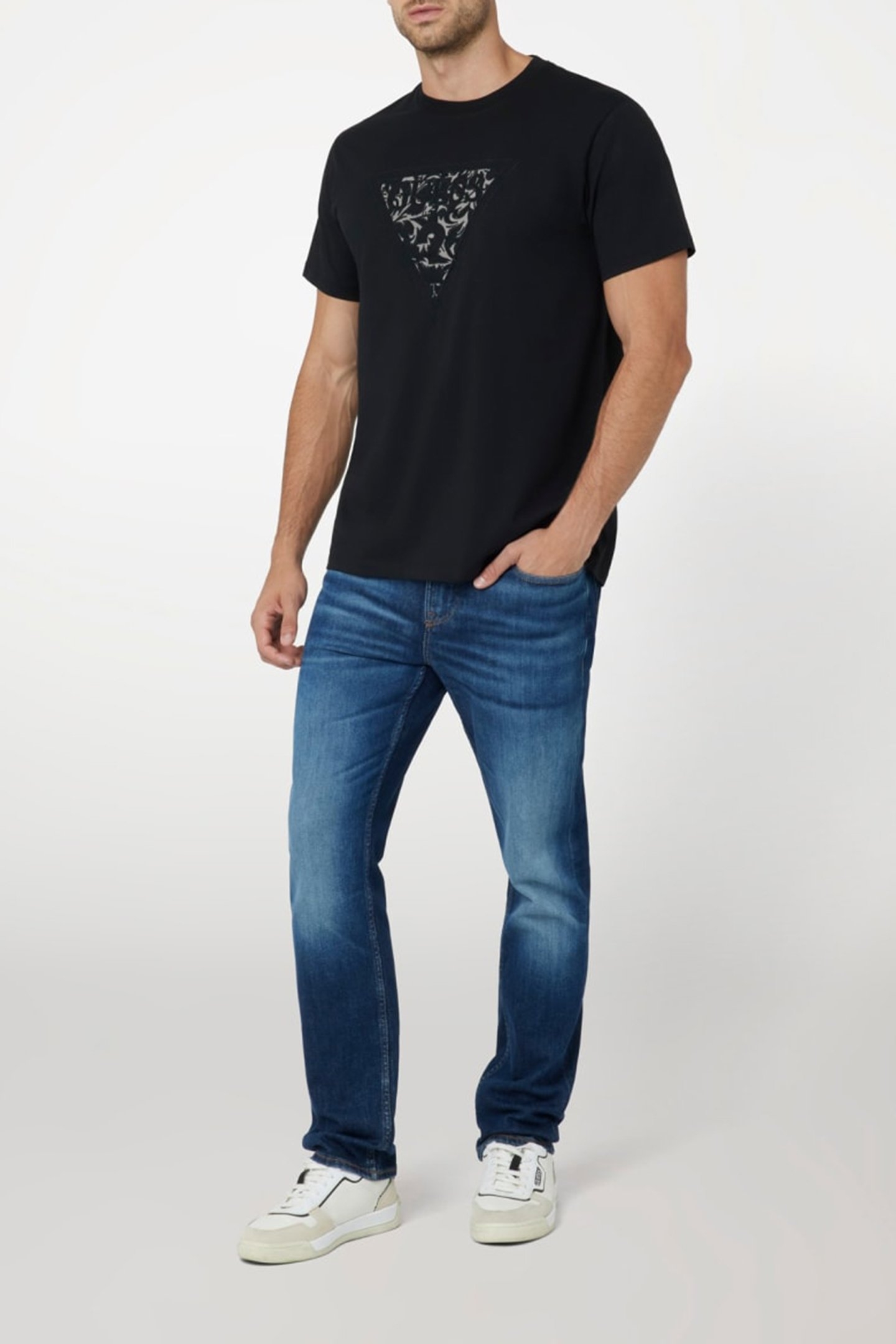 SS CN EMBROIDERED TR JET BLACK A996 3