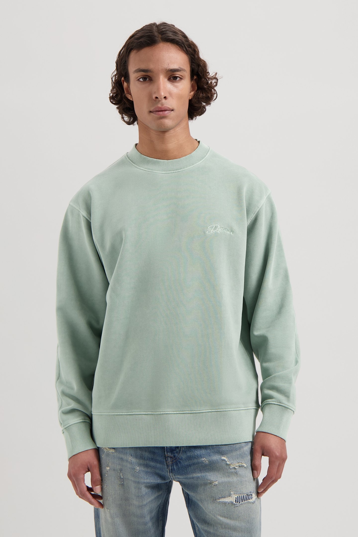 DS_NIKOL CREW LILY PAD 1