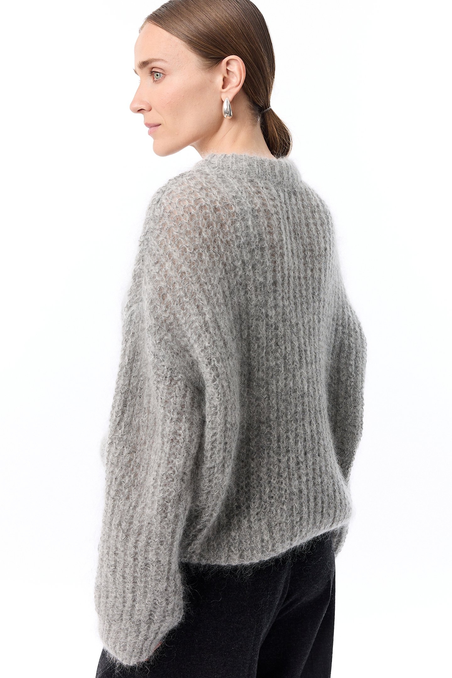PHOEBE PULLOVER LIGHT GREY 2