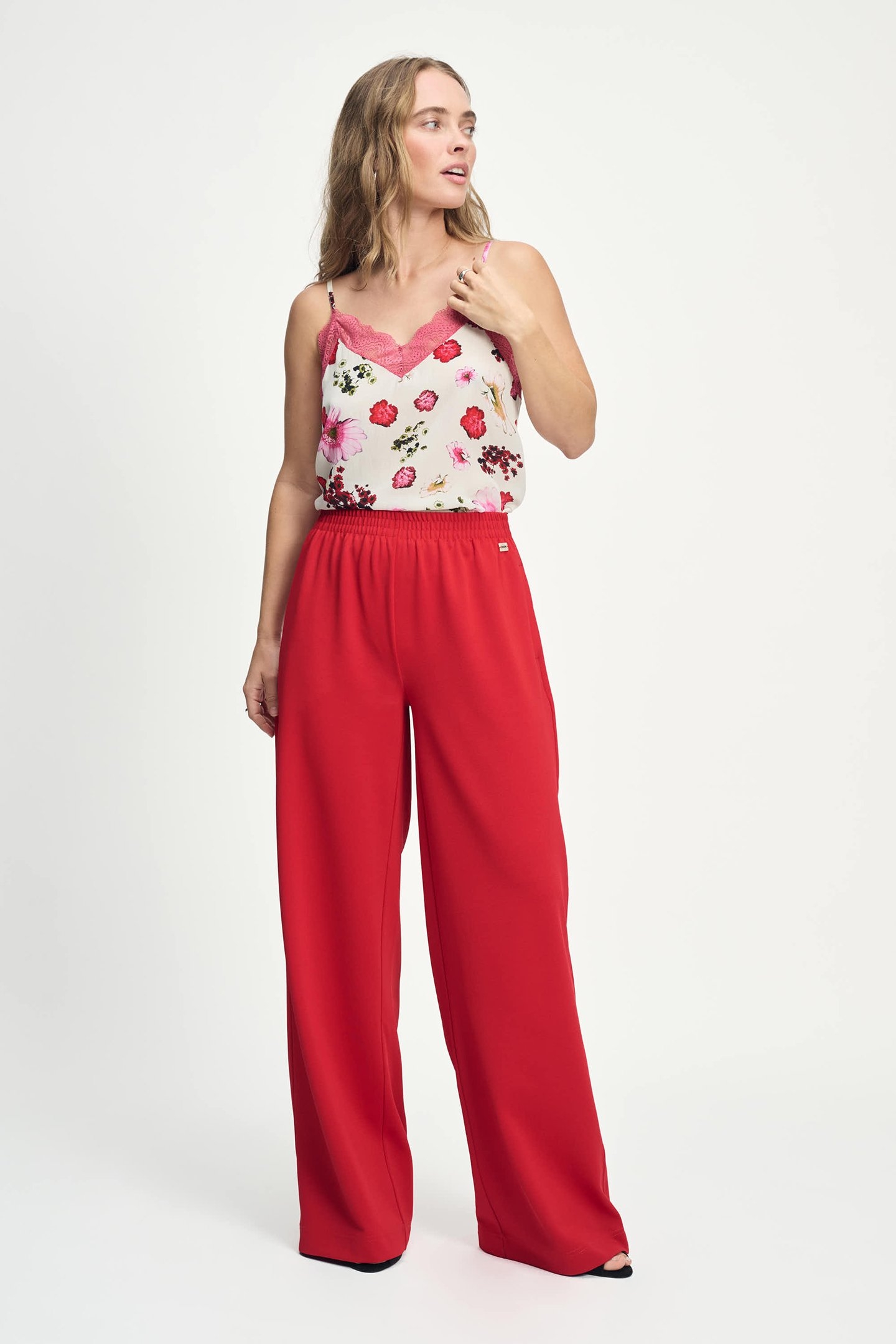 PANTS - SCARLET RED SUMMER 2