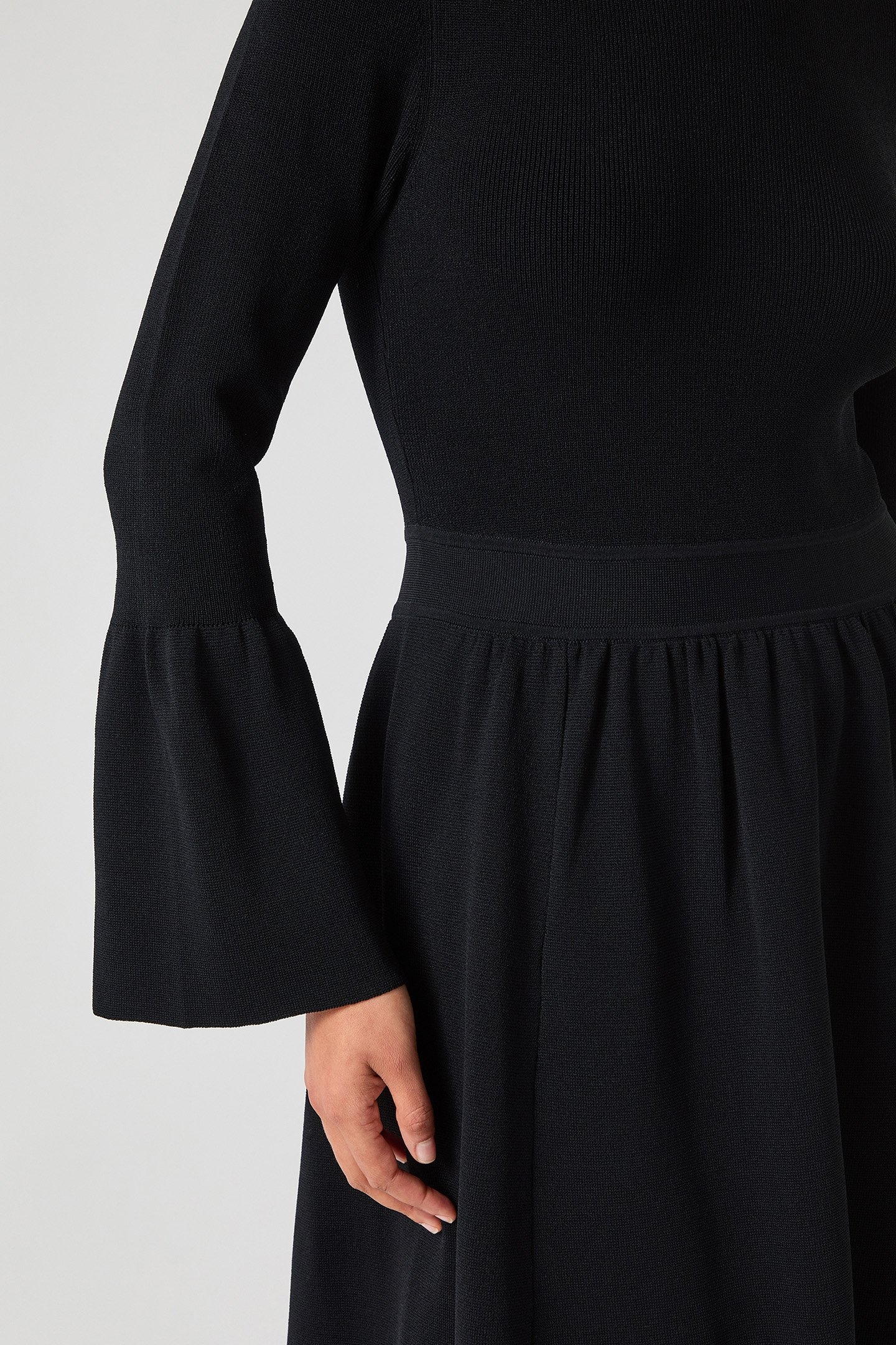 DR TABATHA SCULPTURED DR BLACK 5