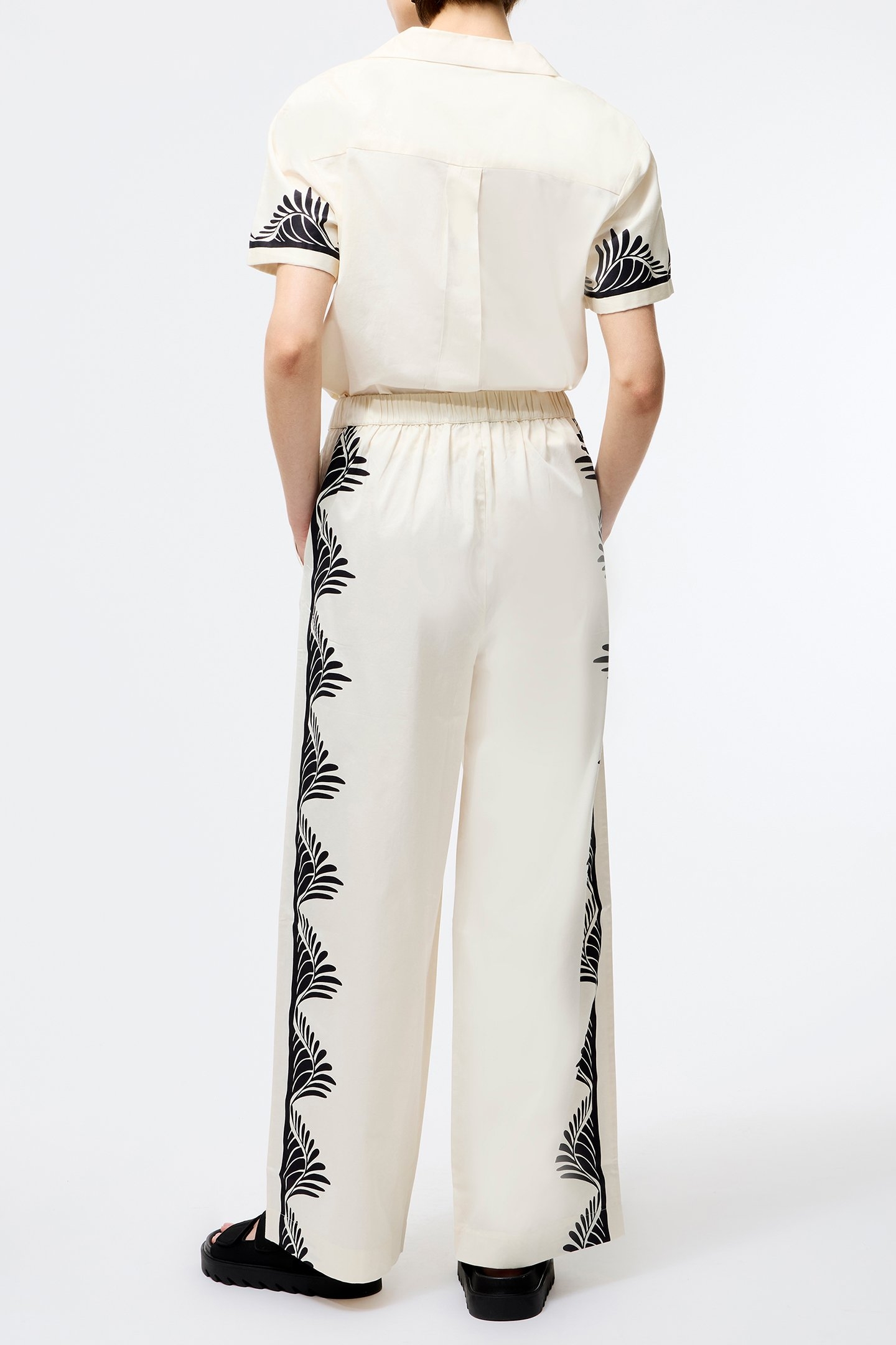 NOLA ALEXIS PRINTED TROUSER CREAM/BLACK 2