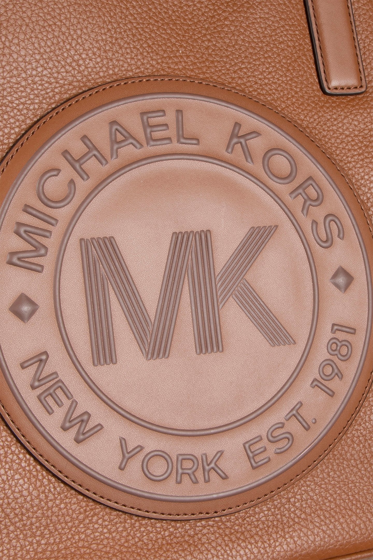 MEDIUM LEATHER TOP ZIP BUCKET MESSENGER BAG IN BROWN 5