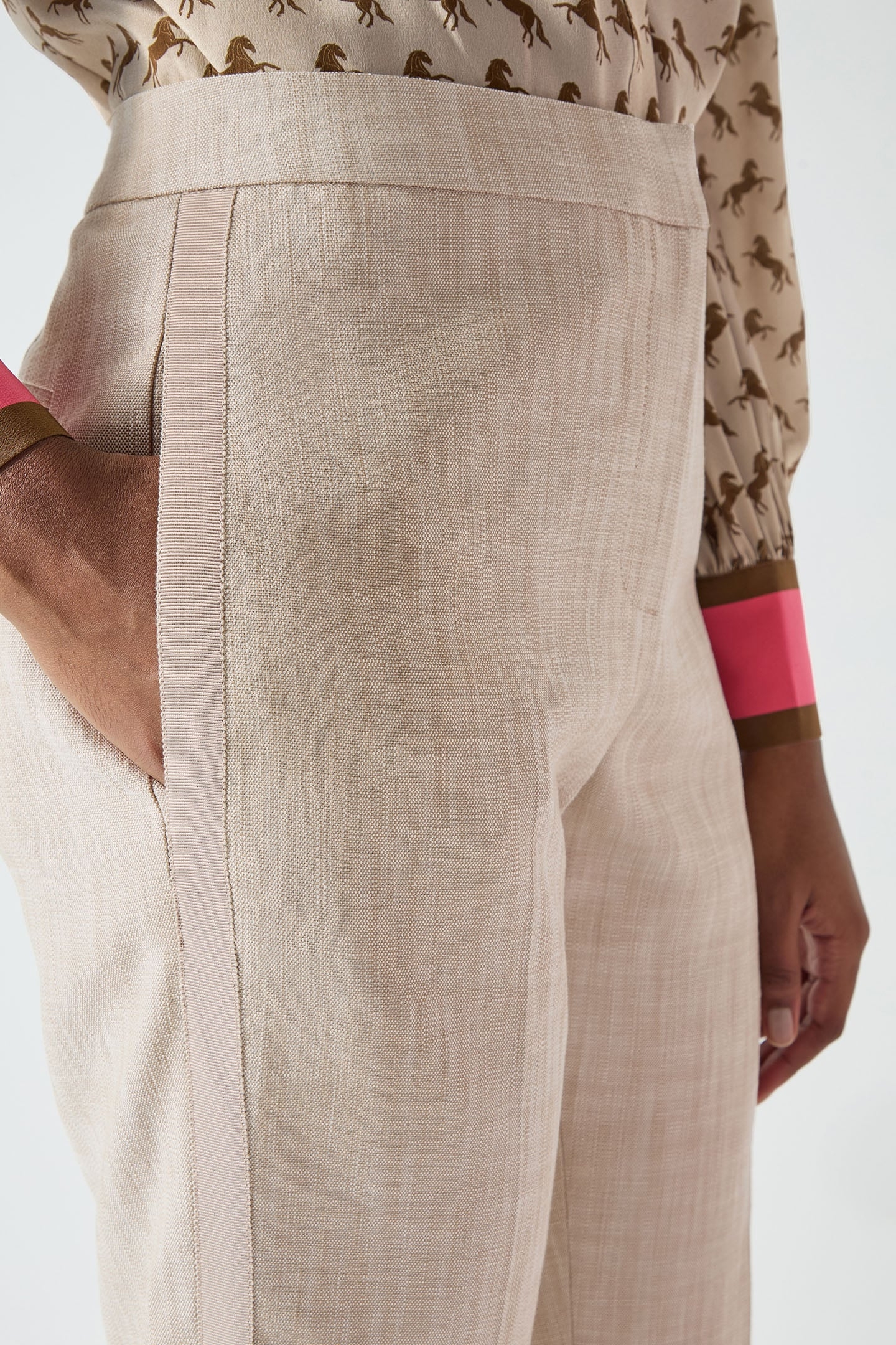 TR AMELIA SLIM TROUSER BEIGE 4