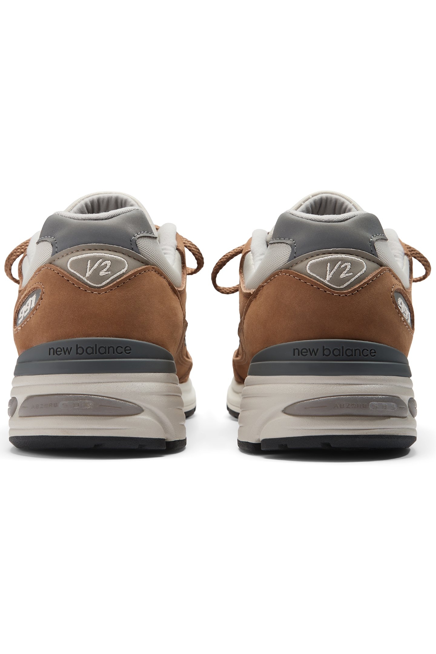 UNISEX MADE IN UK 991V2 COCO MOCCA 3