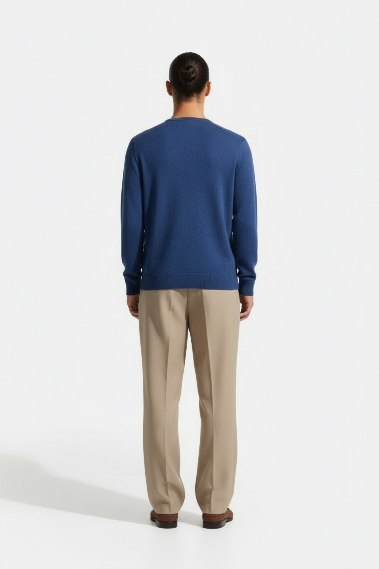 V-NECK SWEATER ROYAL BLUE 2