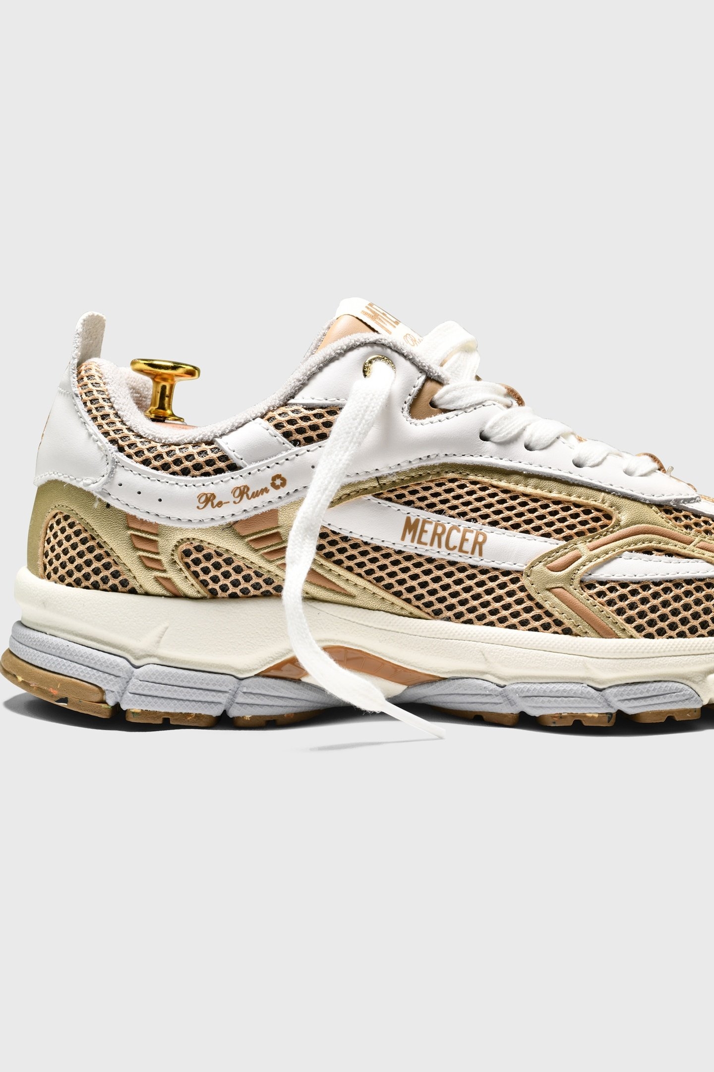 THE RE-RUN WHITE SILVER WHITE/GOLD 4