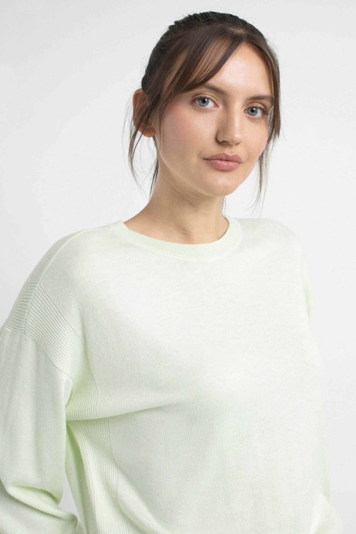 JANOU SWEATER KEY LIME 4