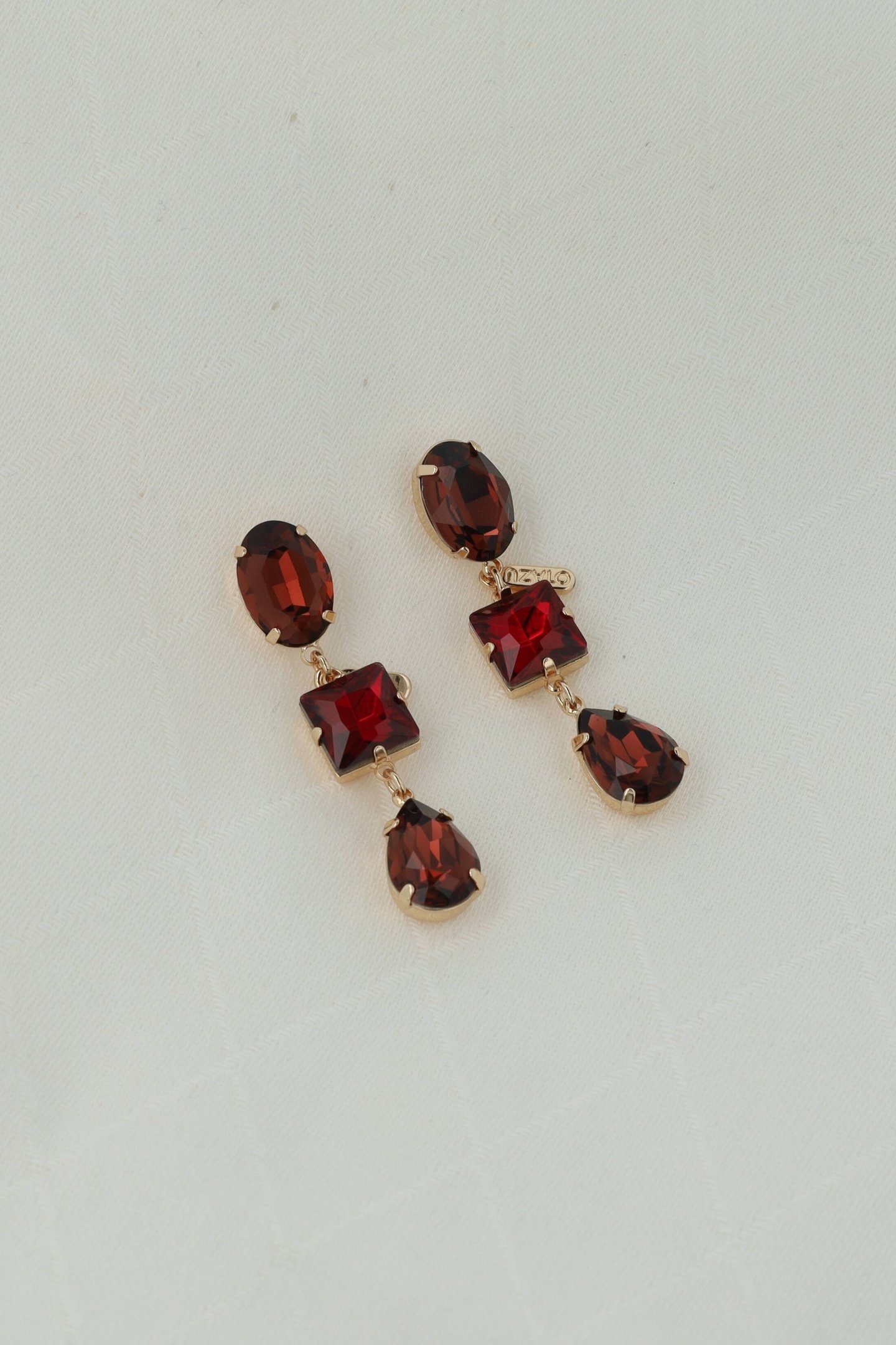 SIAM CRYSTAL EARRINGS 3