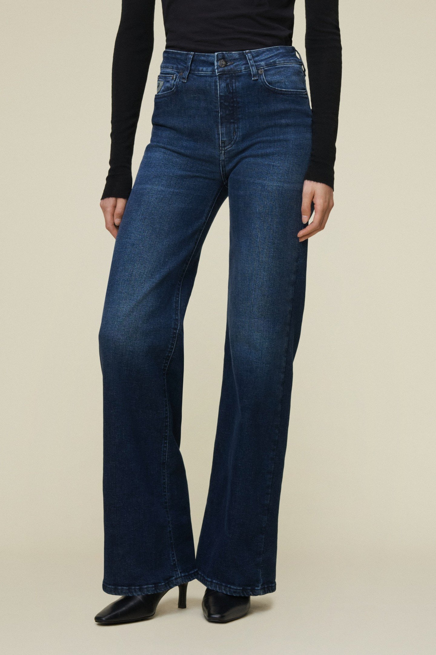 PALAZZO DARK STONE 1