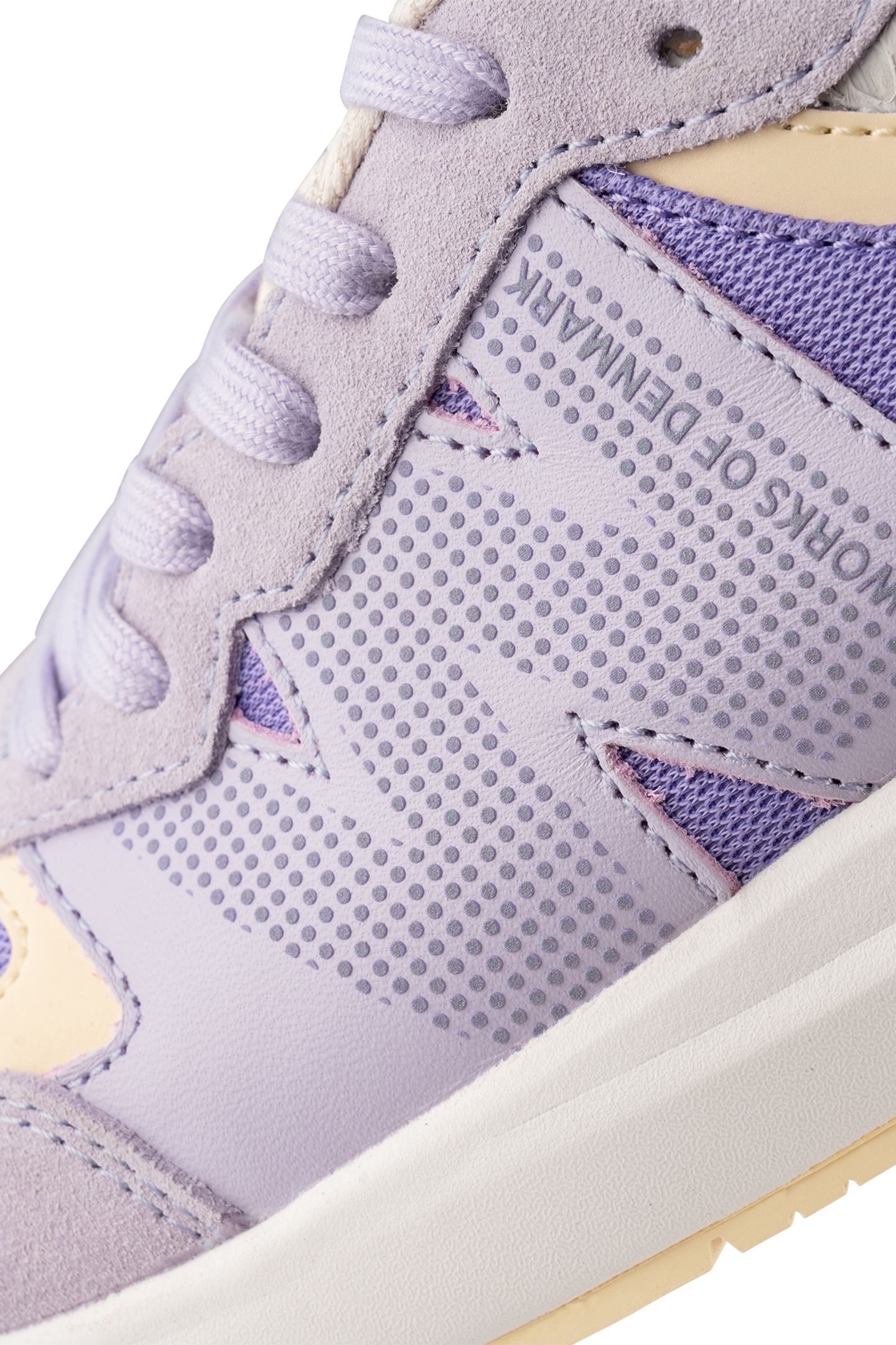 RIGMOR REFLECTIVE SPACE 8