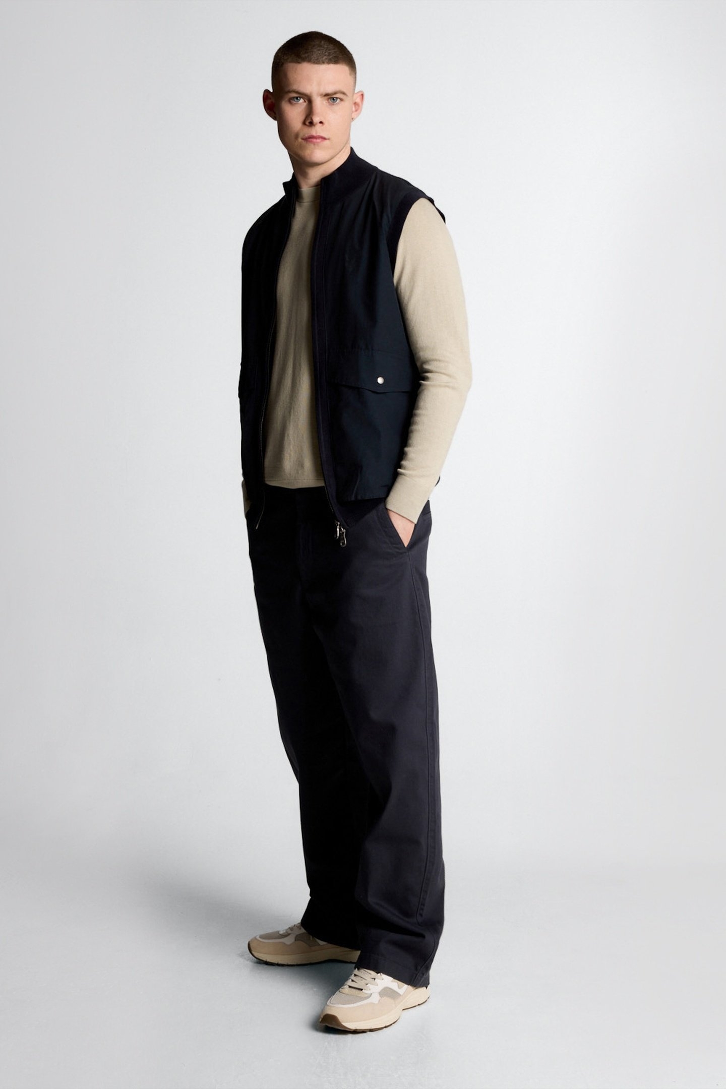 MILANO HYBRID FULL ZIP KNITTED VEST DARK NAVY 1