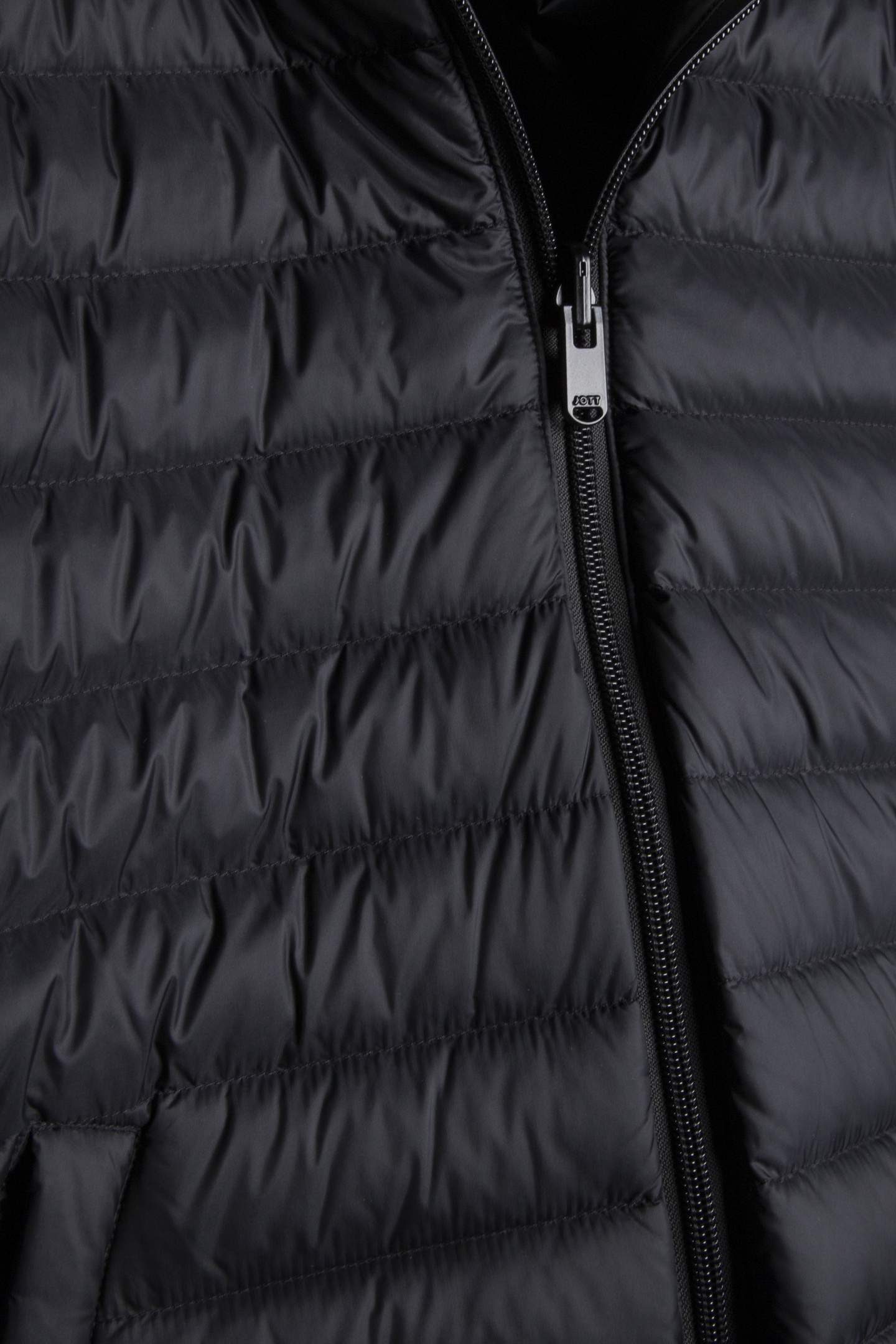 ROMA NOOS JACKET BLACK 8