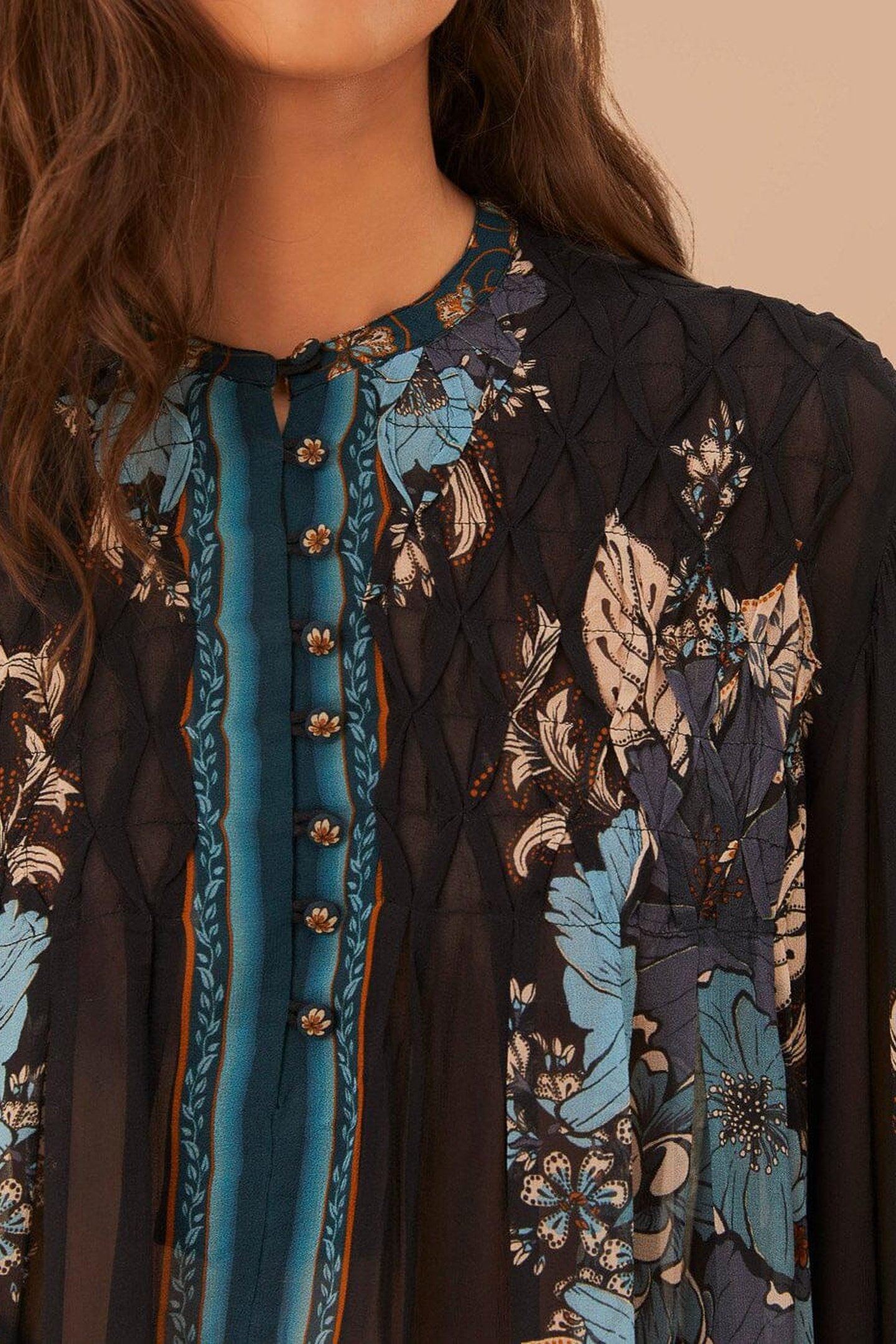 BLOSSOM TAPESTRY BLACK BEE SMOCKED BLOUSE 3