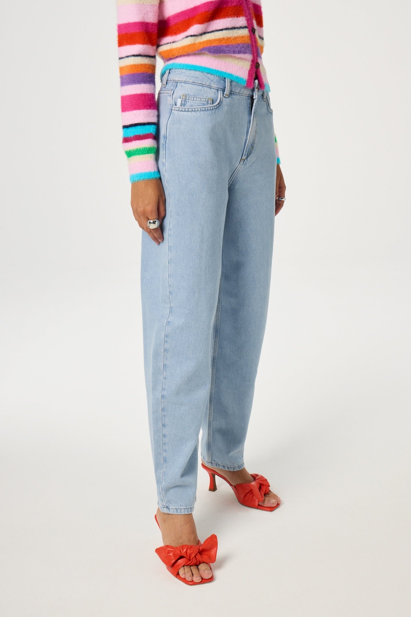 BLAKE LOOSE TAPERED JEANS LIGHT BLUE 2