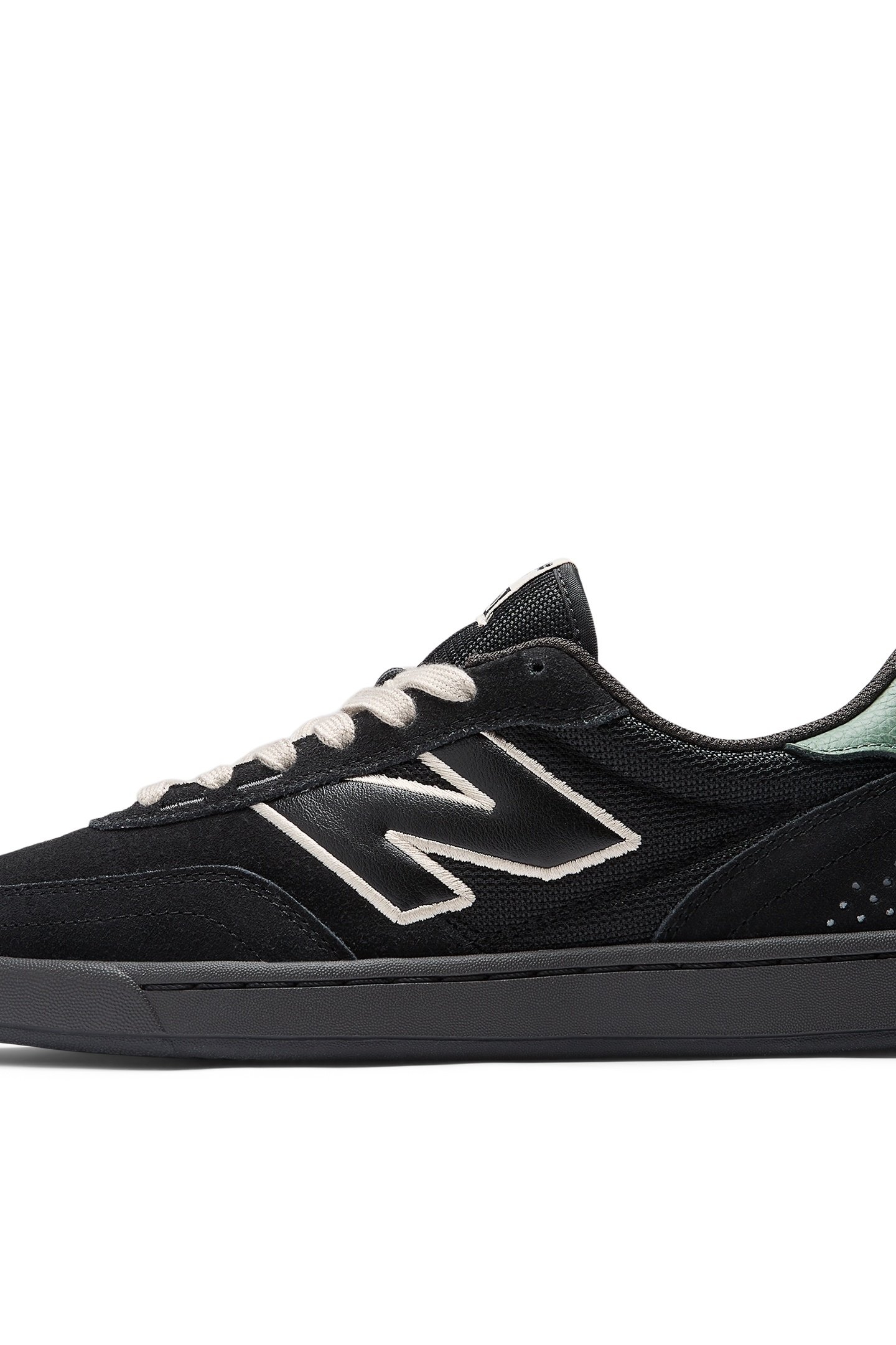 NUMERIC 440 V2 BLACK 1