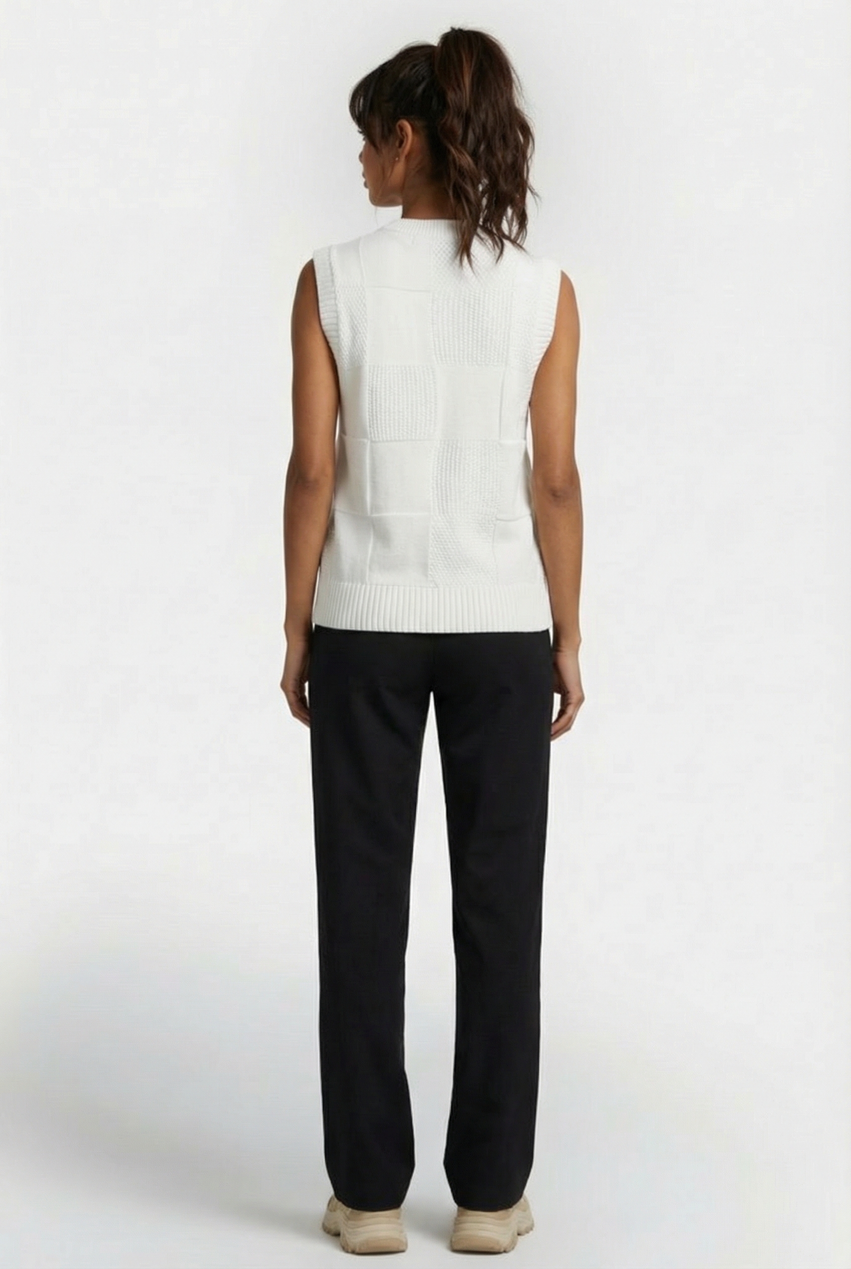 AVENUE SWEATER VEST MARSHMALLOW 2