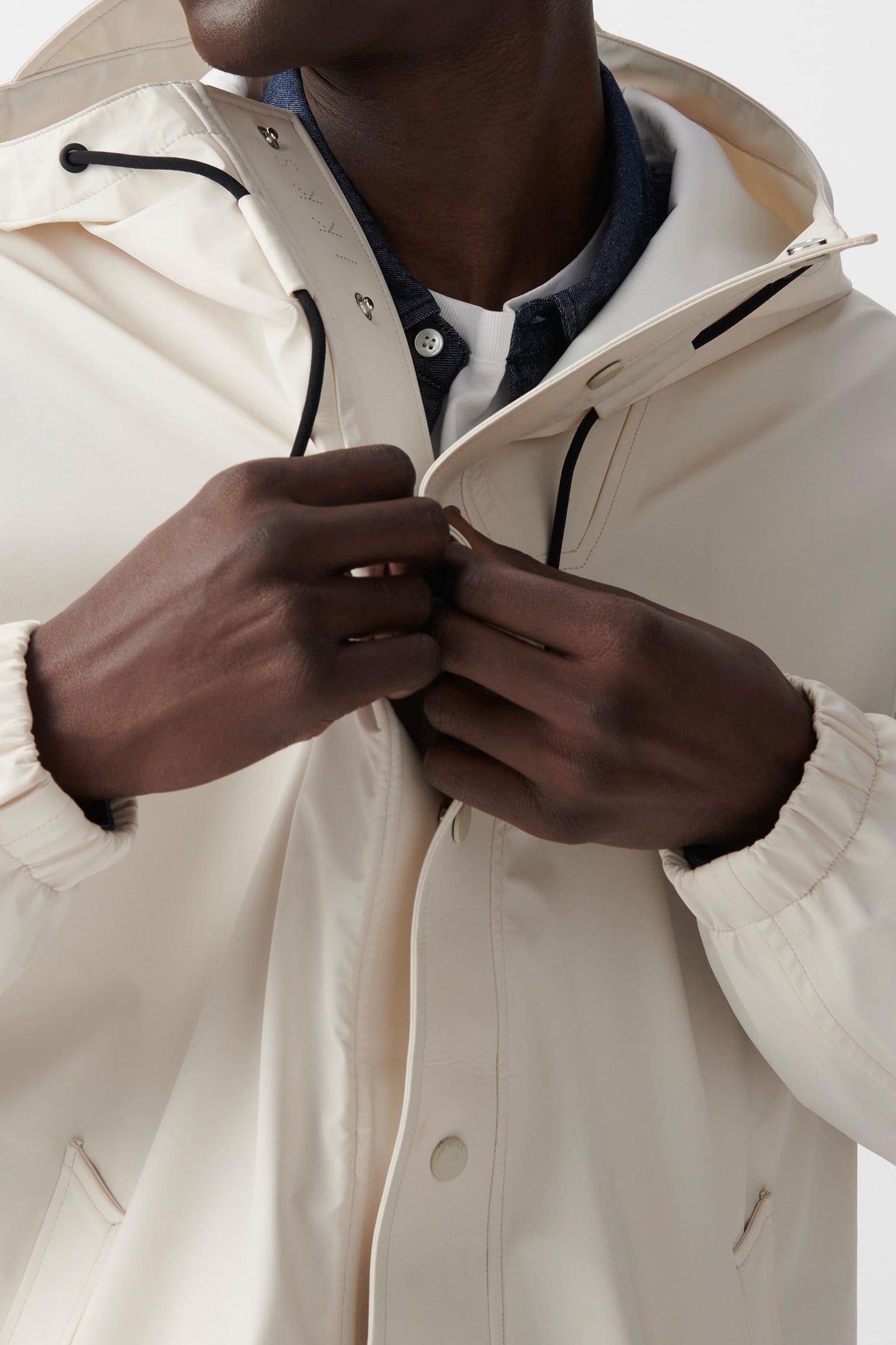 CHALK RUBBER NYLON HOODED JACKET 7