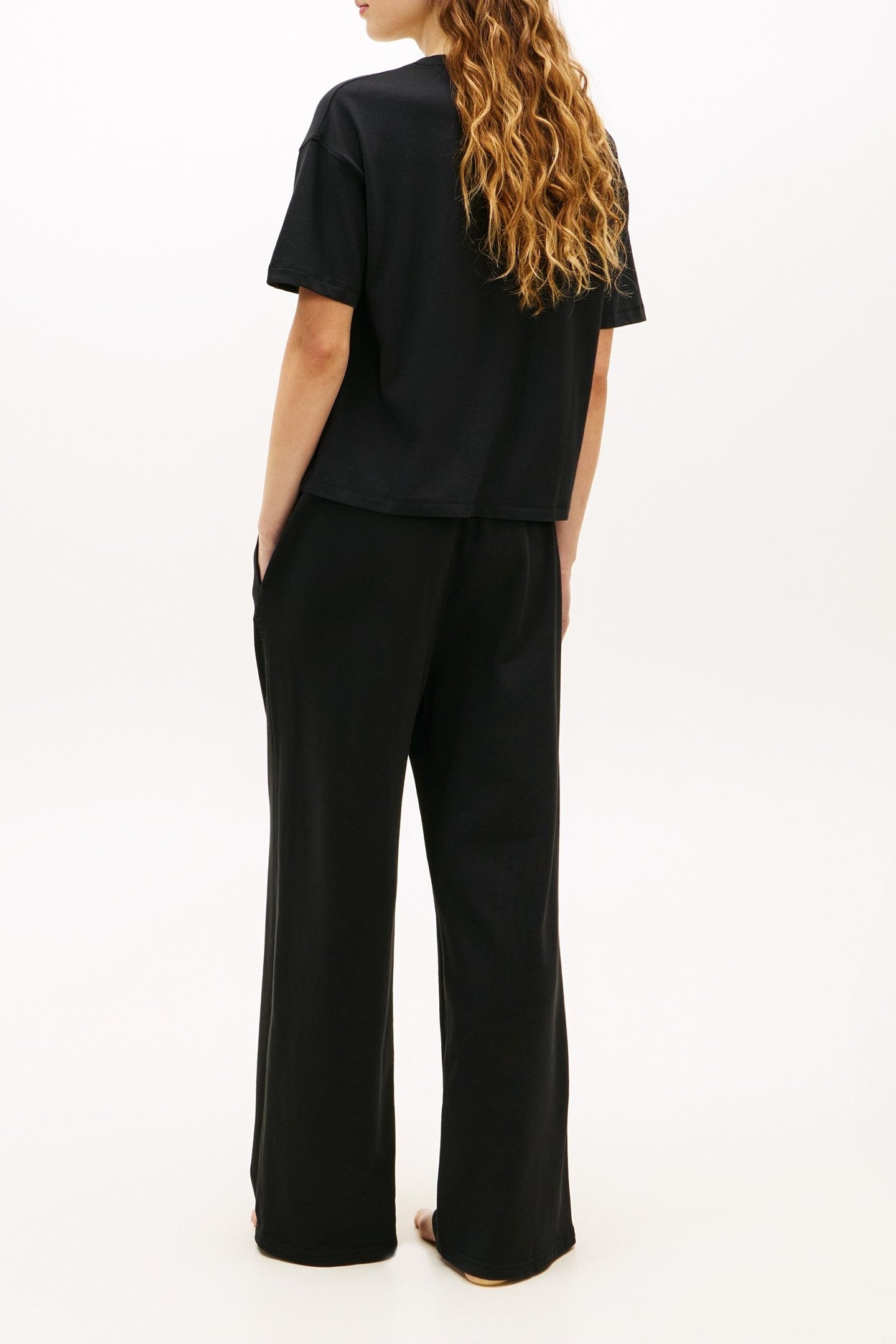 SHORTSLEEVE LOGO T-SHIRT BLACK 3