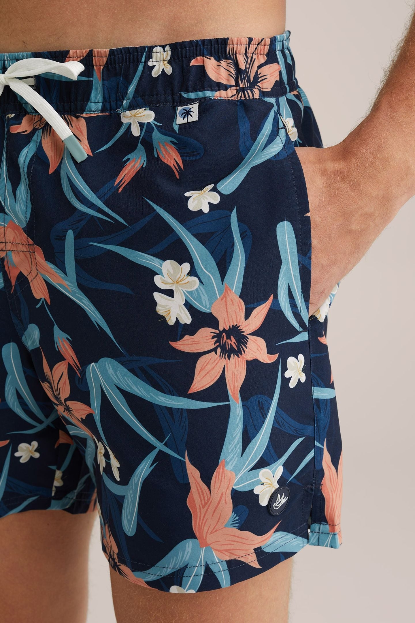 BEACH SHORT DARK BLUE 6