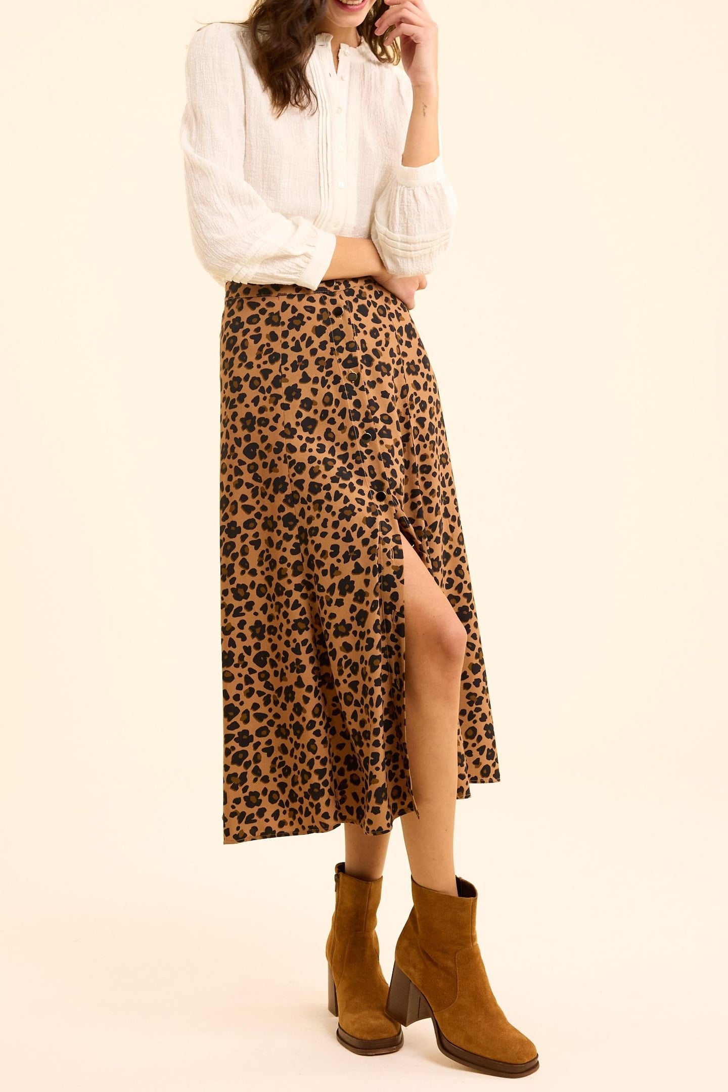 LEOPARD PRINT MIDI SKIRT CAMEL 1