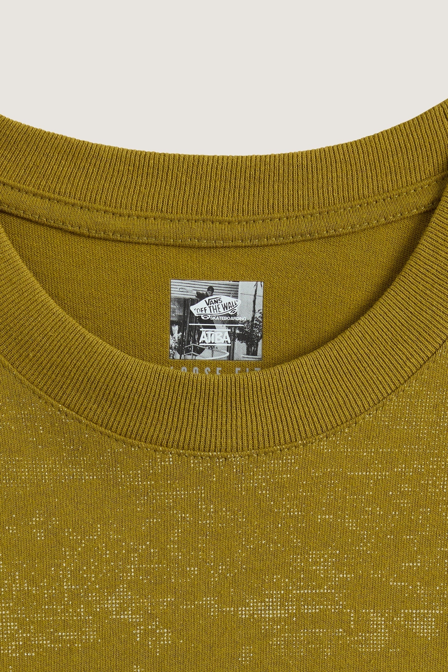 SKATE ATIBA HAZE HILLZ BOMB SHORT SS TEE BURNT GOLD 3