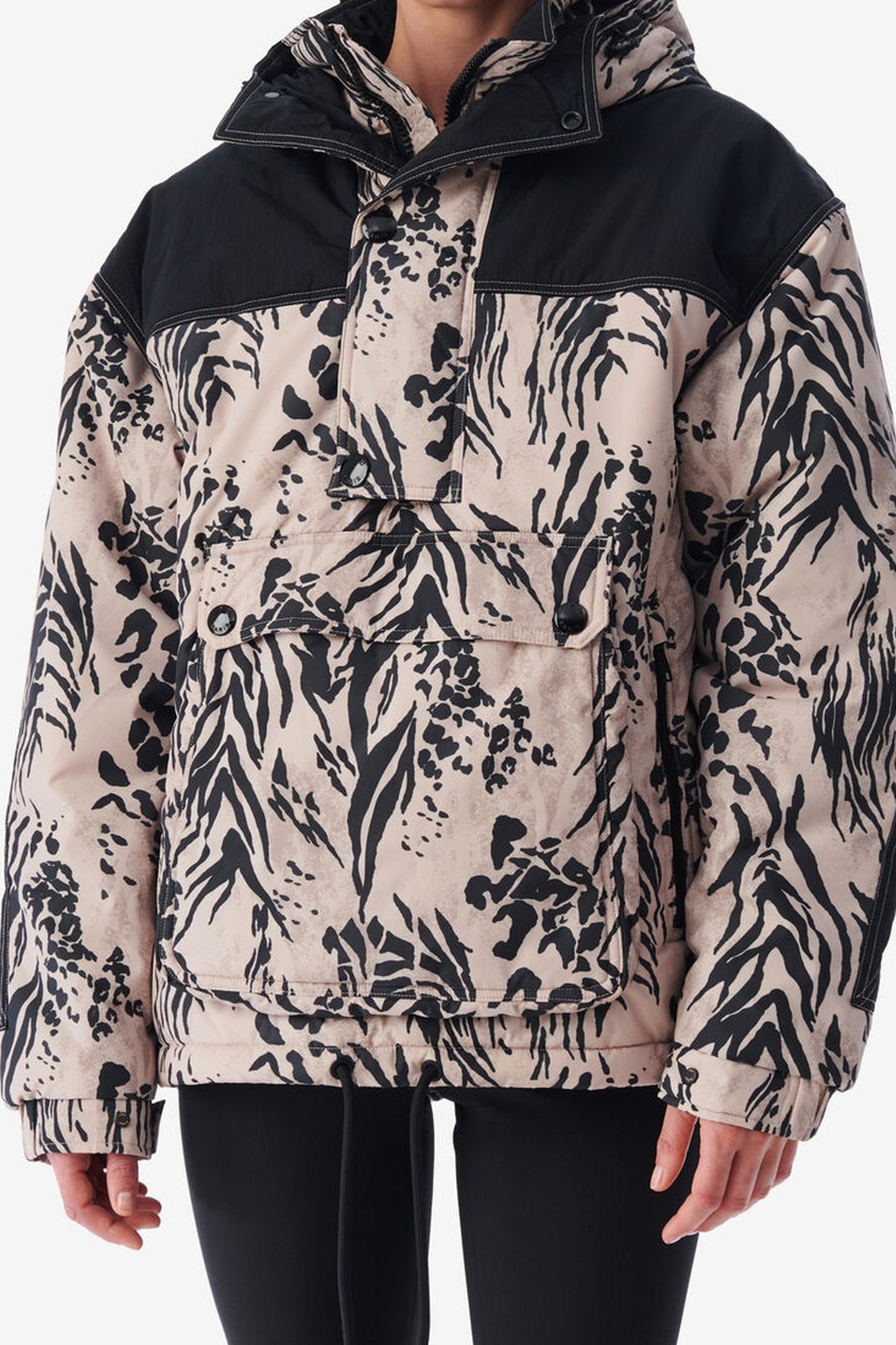 IQUCW23703 OUTERWEAR IVORY 2