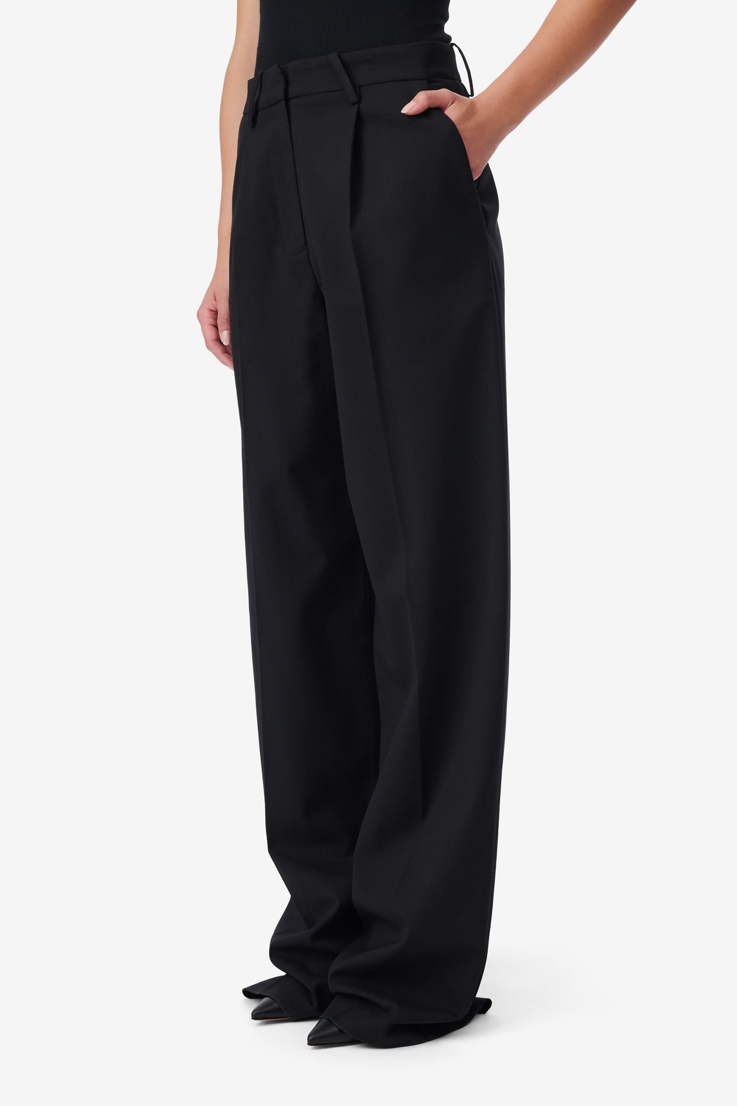 ISALINE TROUSER BLACK 4