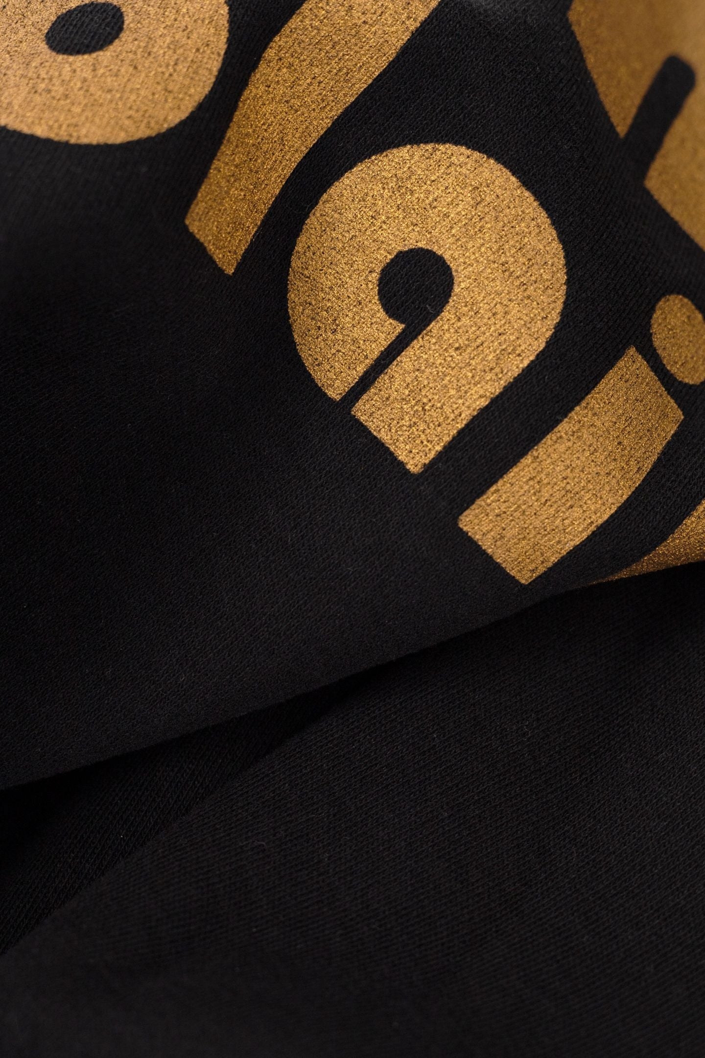 SHORT-SLEEVED BLACK T-SHIRT WITH CAMEL MESSAGE BLACK 7