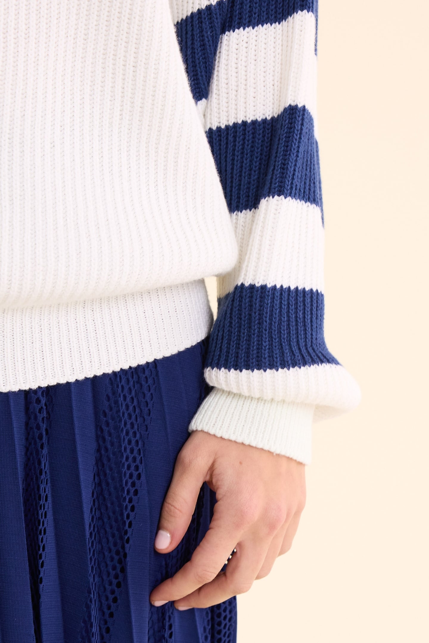 WHITE TRUCKER SWEATER KNIT STRIPED SLEEVES OFF-WHITE 8