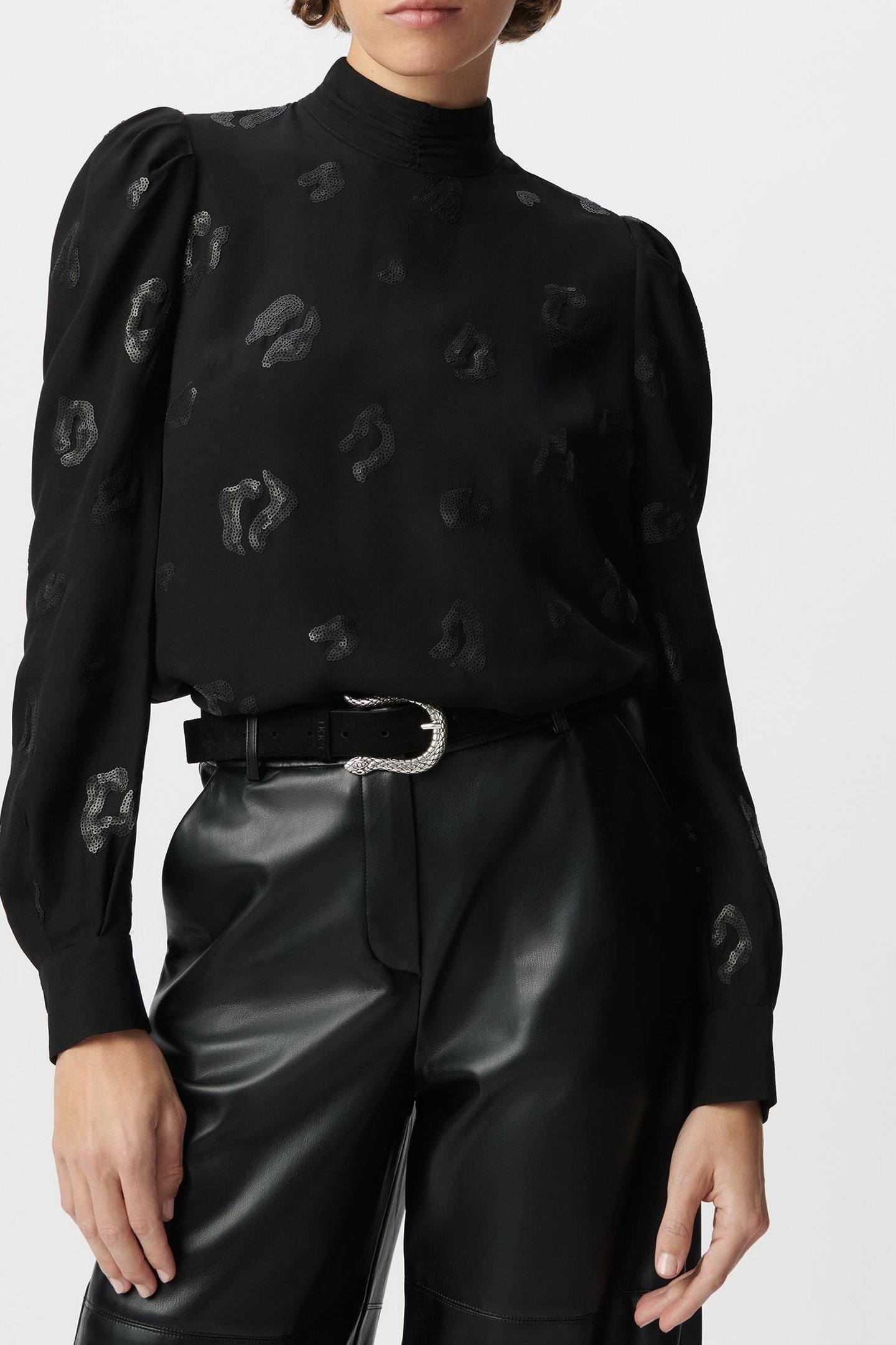 BLACK SEQUIN-EMBROIDERED LEOPARD BLOUSE 3