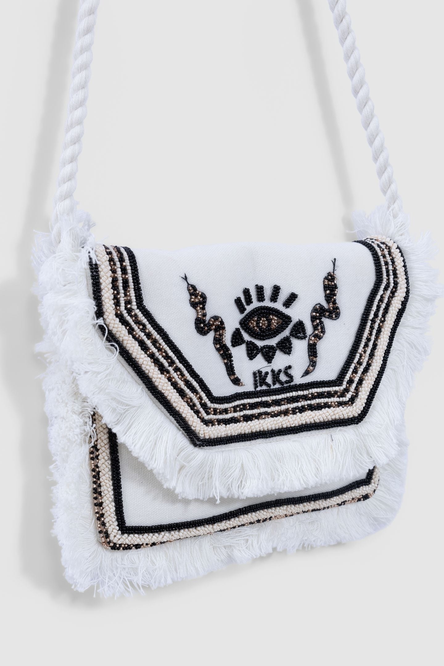 BEIGE HANDBAG WITH PEARL EMBROIDERY 4