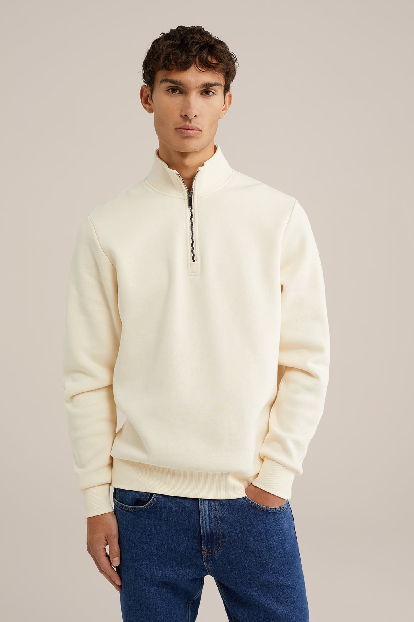 HALFWAY ZIPPER OFF-WHITE 2